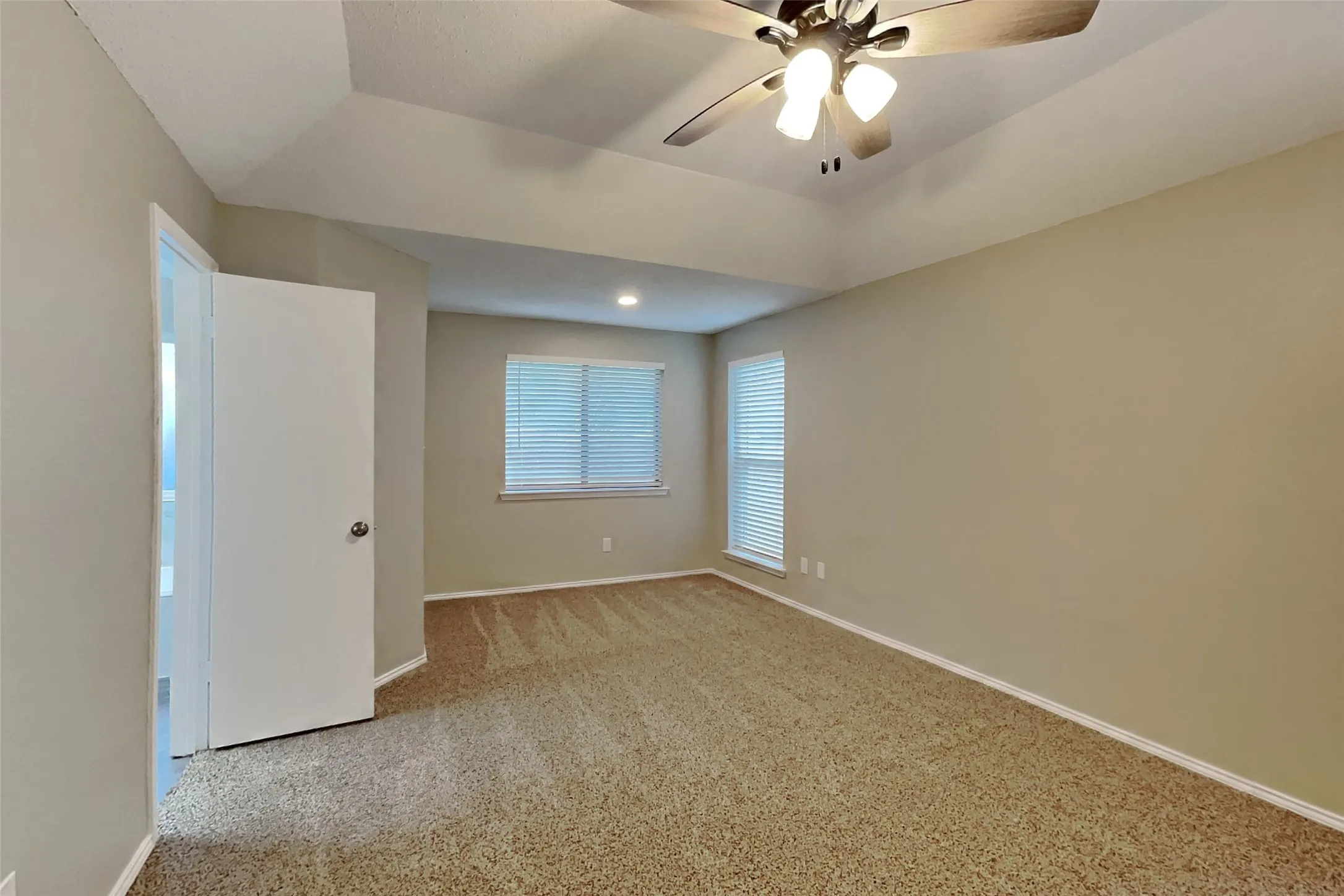 Single Family Residence For Rent in Tarrant County , 4820 Ashton Avenue, Fort Worth, Texas 76137, 3 Bedroom, 2 Bathroom, 2 Garage spaces, 1,864 Sqft, built in 1989, mls#21393692, Real Estate Agent in Fort Worth, Homes For Rent in Tarrant county, Homes For Rent in Fort Worth, Realtor in Fort Worth Texas, Real Estate Brokerage Independent Realty Texas, Luminita Cordes Realtor