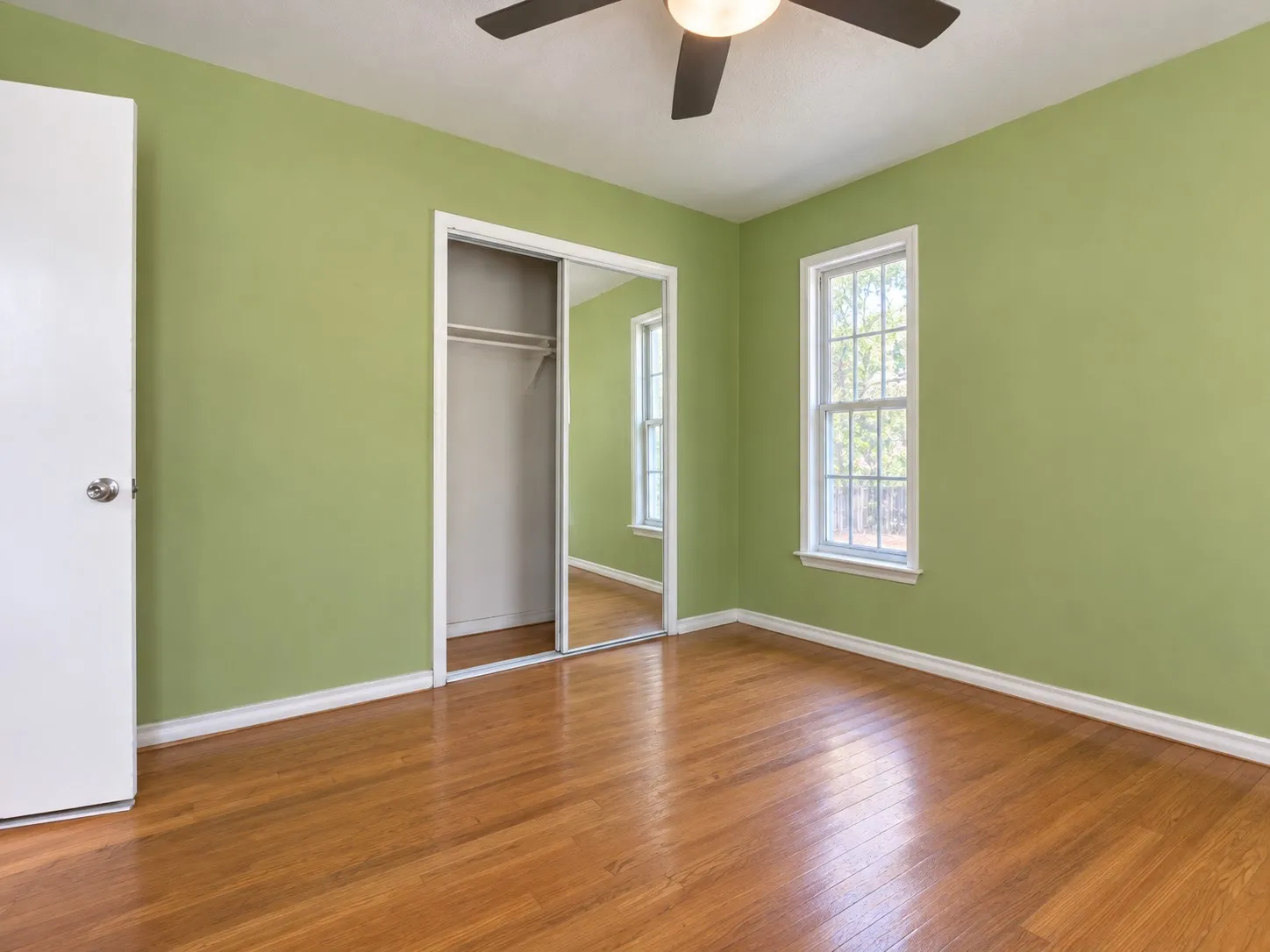 Single Family Residence For Sale in Dallas County , 1727 Whittier Avenue, Dallas, Texas 75218, 2 Bedroom, 2 Bathroom, 1 Garage spaces, 1,410 Sqft, built in 1951, mls#21393693, Real Estate Agent in Dallas, Homes For Sale in Dallas county, Homes For Sale in Dallas, Realtor in Dallas Texas, Real Estate Brokerage Independent Realty Texas, Luminita Cordes Realtor