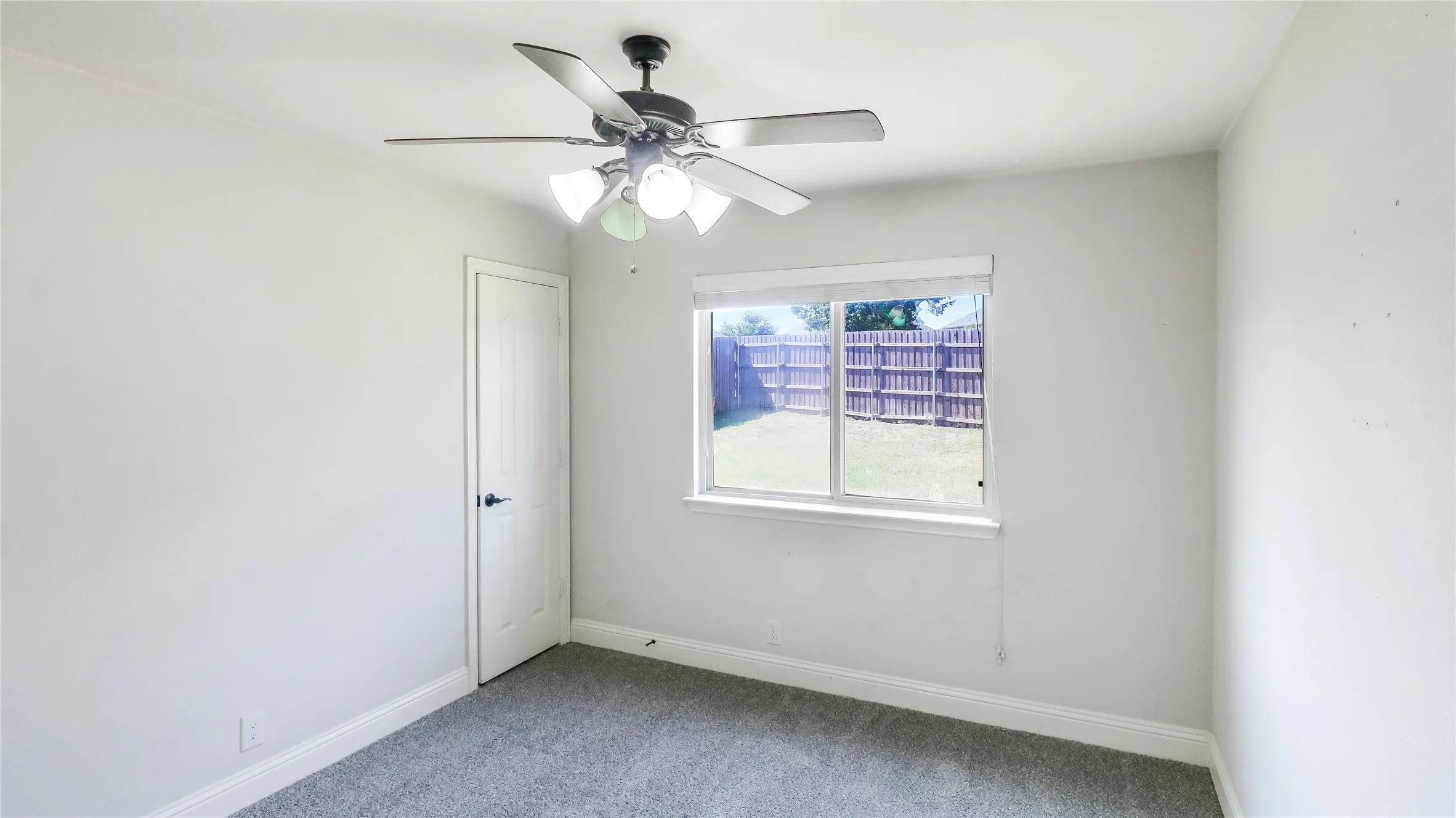 Single Family Residence For Sale in Denton County , 1208 Ponderosa Drive, Aubrey, Texas 76227, 4 Bedroom, 3 Bathroom, 2 Garage spaces, 2,464 Sqft, built in 2013, mls#21393701, Real Estate Agent in Aubrey, Homes For Sale in Denton county, Homes For Sale in Aubrey, Realtor in Aubrey Texas, Real Estate Brokerage Independent Realty Texas, Luminita Cordes Realtor