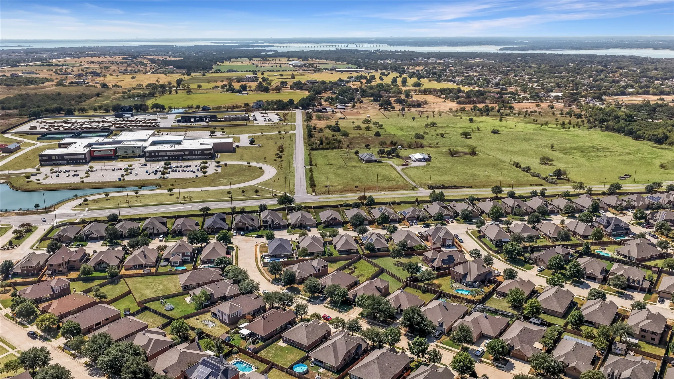 Single Family Residence For Sale in Denton County , 1208 Ponderosa Drive, Aubrey, Texas 76227, 4 Bedroom, 3 Bathroom, 2 Garage spaces, 2,464 Sqft, built in 2013, mls#21393701, Real Estate Agent in Aubrey, Homes For Sale in Denton county, Homes For Sale in Aubrey, Realtor in Aubrey Texas, Real Estate Brokerage Independent Realty Texas, Luminita Cordes Realtor