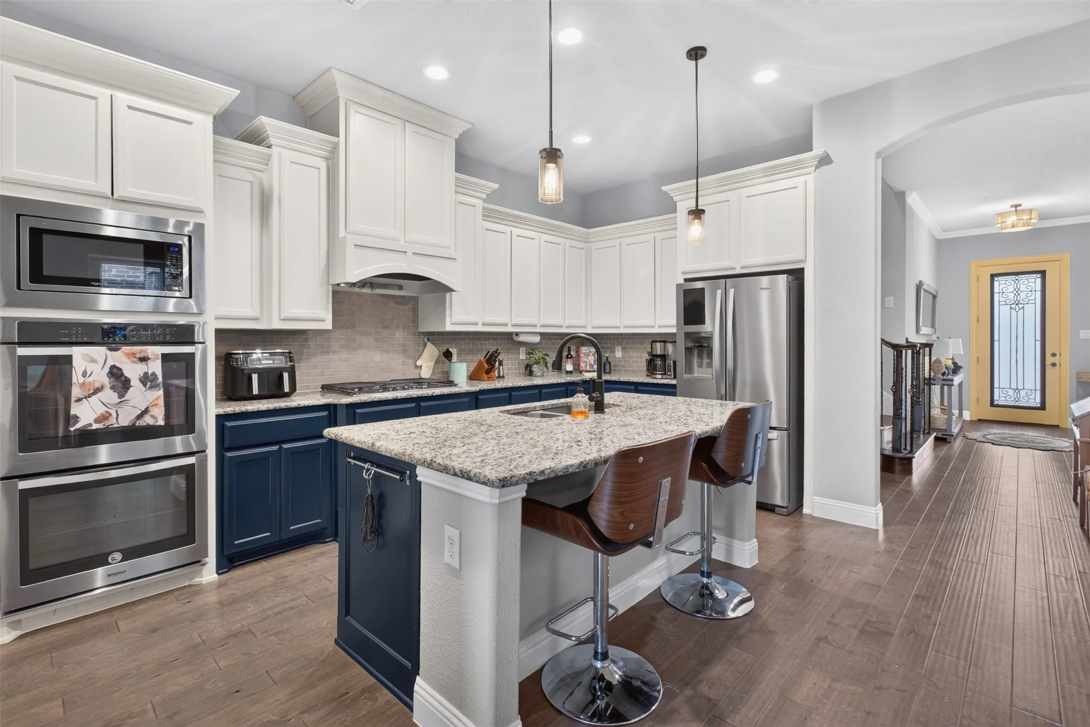 Single Family Residence For Rent