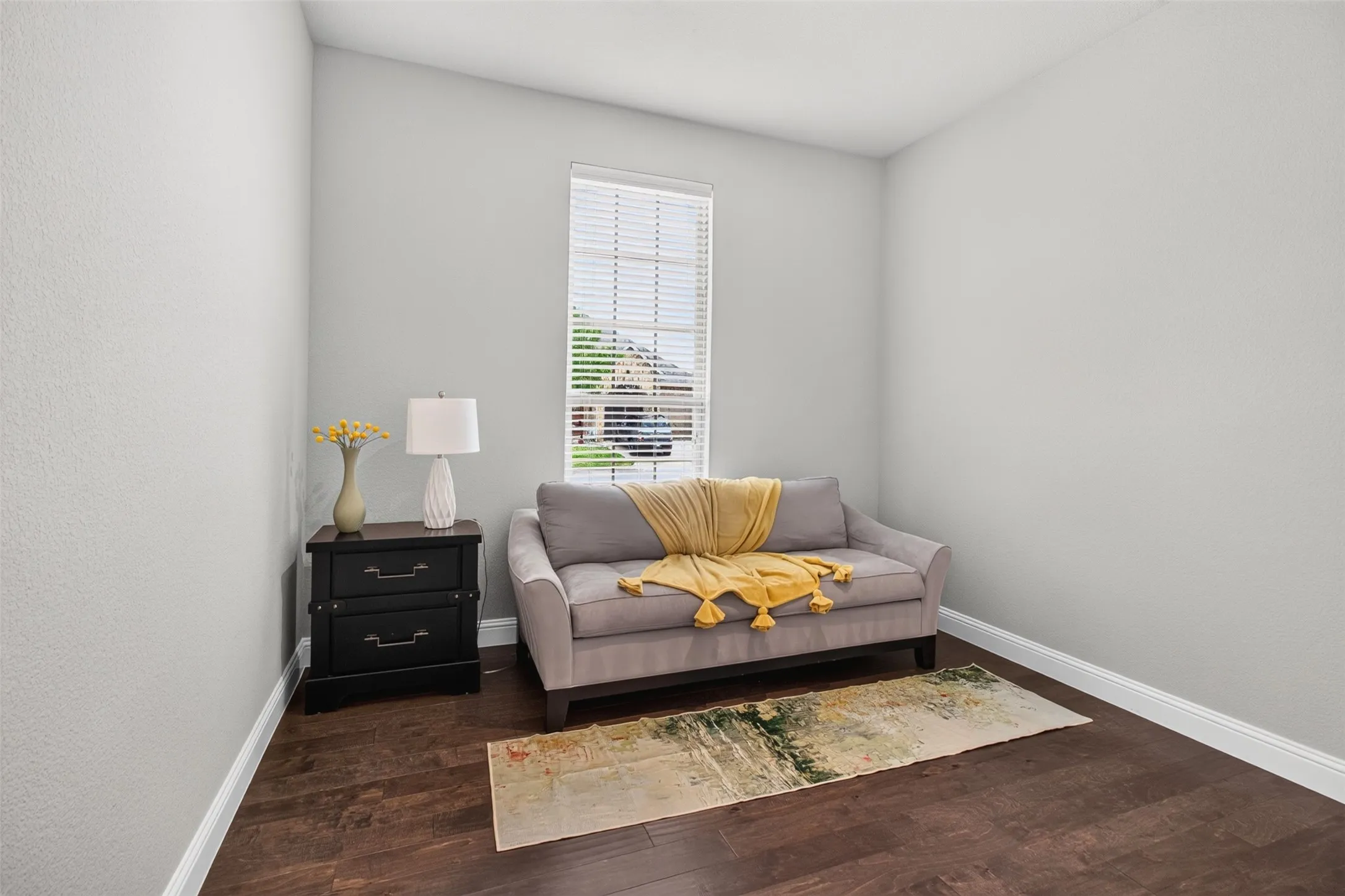 Single Family Residence For Rent in Tarrant County , 6820 Westbury Drive, North Richland Hills, Texas 76180, 4 Bedroom, 3 Bathroom, 2 Garage spaces, 2,863 Sqft, built in 2017, mls#21393703, Real Estate Agent in North Richland Hills, Homes For Rent in Tarrant county, Homes For Rent in North Richland Hills, Realtor in North Richland Hills Texas, Real Estate Brokerage Independent Realty Texas, Luminita Cordes Realtor