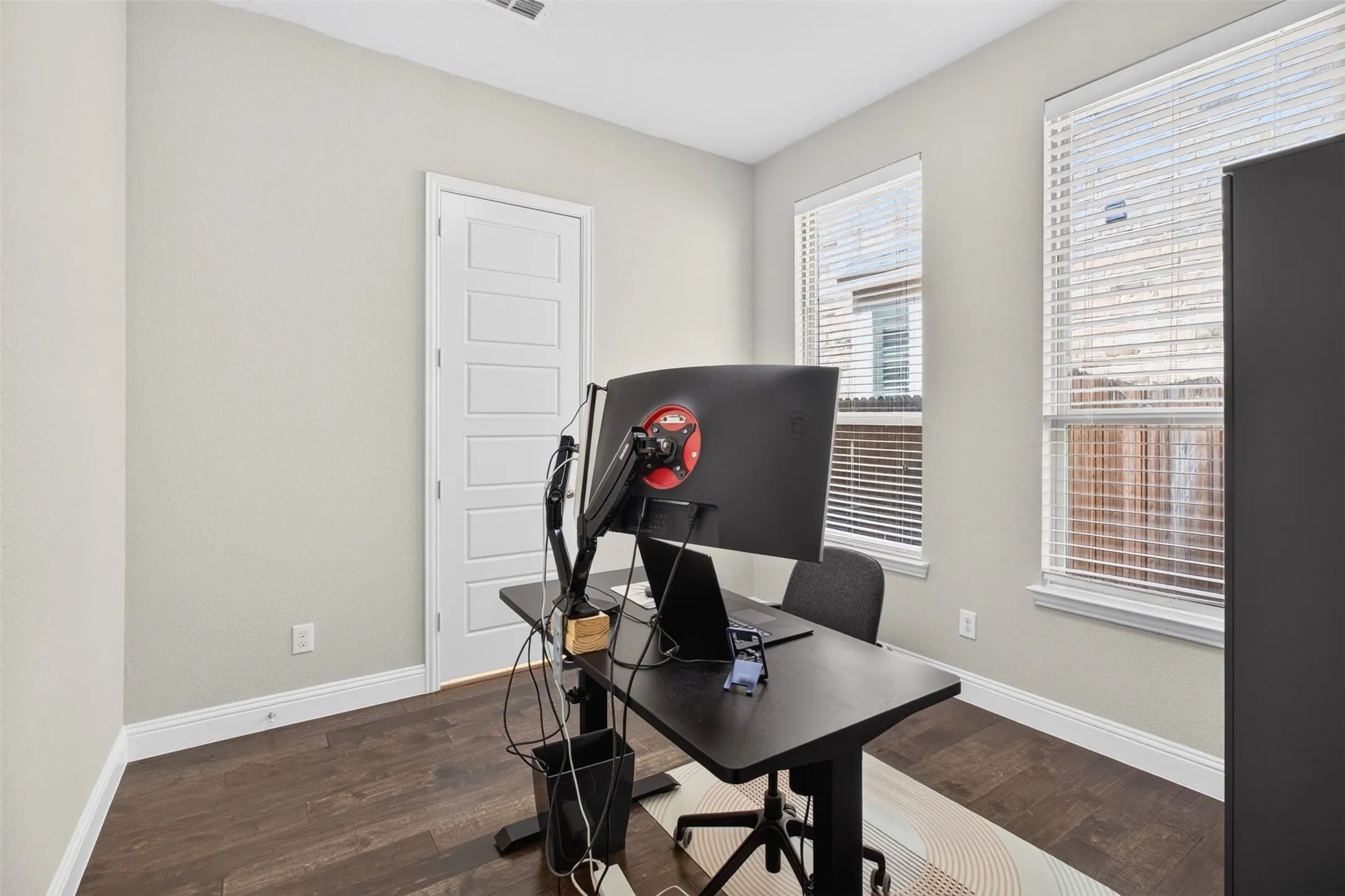 Single Family Residence For Rent in Tarrant County , 6820 Westbury Drive, North Richland Hills, Texas 76180, 4 Bedroom, 3 Bathroom, 2 Garage spaces, 2,863 Sqft, built in 2017, mls#21393703, Real Estate Agent in North Richland Hills, Homes For Rent in Tarrant county, Homes For Rent in North Richland Hills, Realtor in North Richland Hills Texas, Real Estate Brokerage Independent Realty Texas, Luminita Cordes Realtor