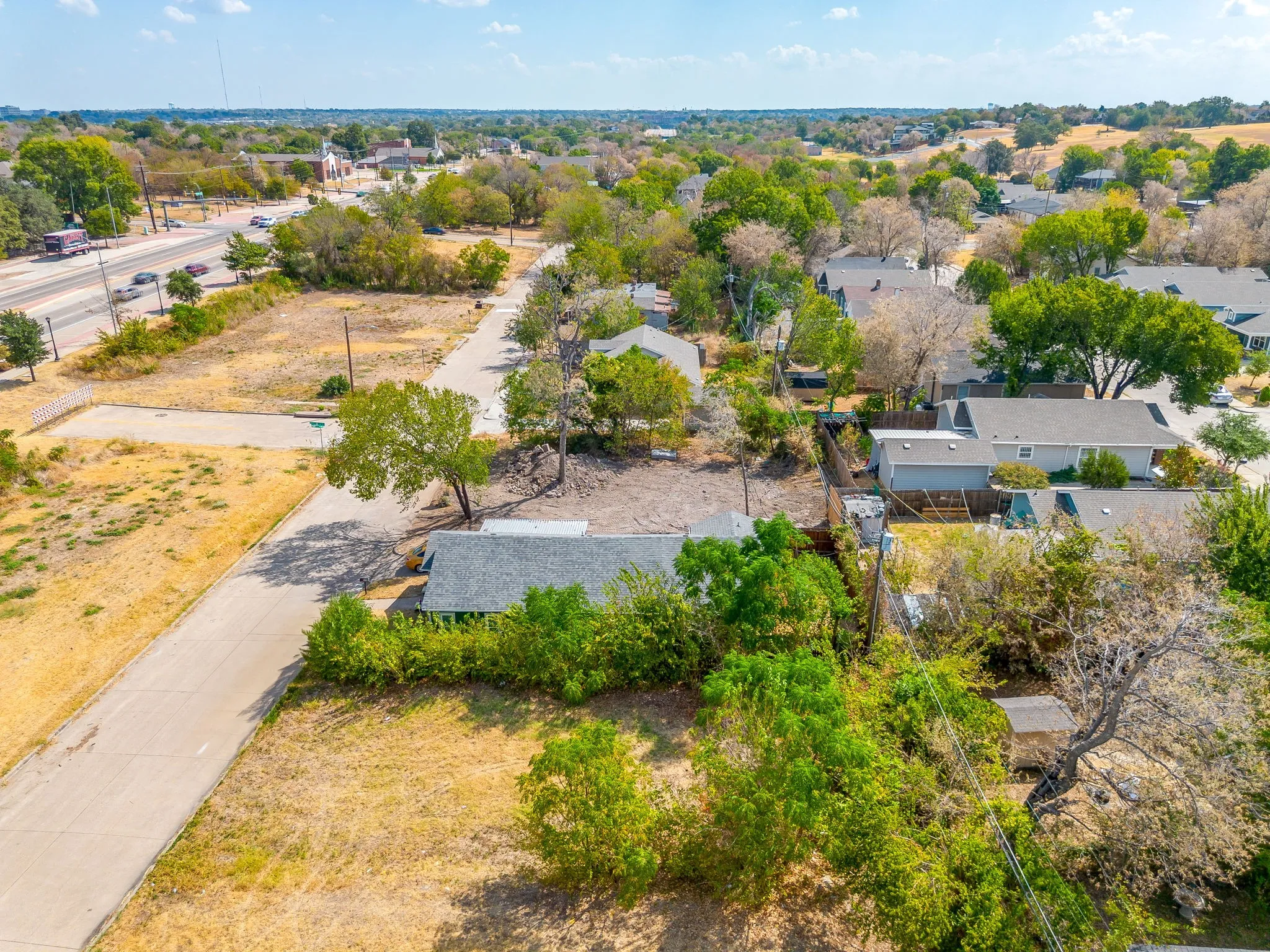 Unimproved Land For Sale in Tarrant County , 922 E Oleander Street, Fort Worth, Texas 76104, 0, 0, Garage spaces, 0 Sqft, built in 0, mls#21393704, Real Estate Agent in Fort Worth, Homes For Sale in Tarrant county, Homes For Sale in Fort Worth, Realtor in Fort Worth Texas, Real Estate Brokerage Independent Realty Texas, Luminita Cordes Realtor