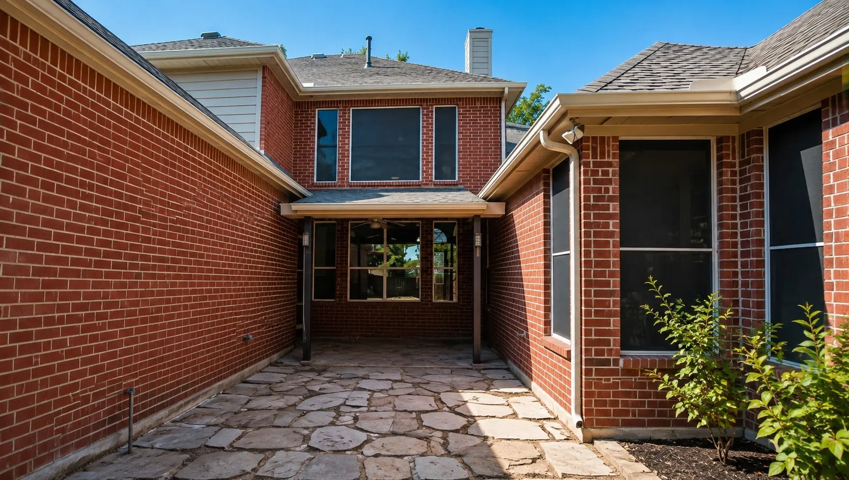 Single Family Residence For Rent in Dallas County , 134 Castlebury Court, Coppell, Texas 75019, 4 Bedroom, 3 Bathroom, 3 Garage spaces, 3,390 Sqft, built in 2000, mls#21393632, Real Estate Agent in Coppell, Homes For Rent in Dallas county, Homes For Rent in Coppell, Realtor in Coppell Texas, Real Estate Brokerage Independent Realty Texas, Luminita Cordes Realtor