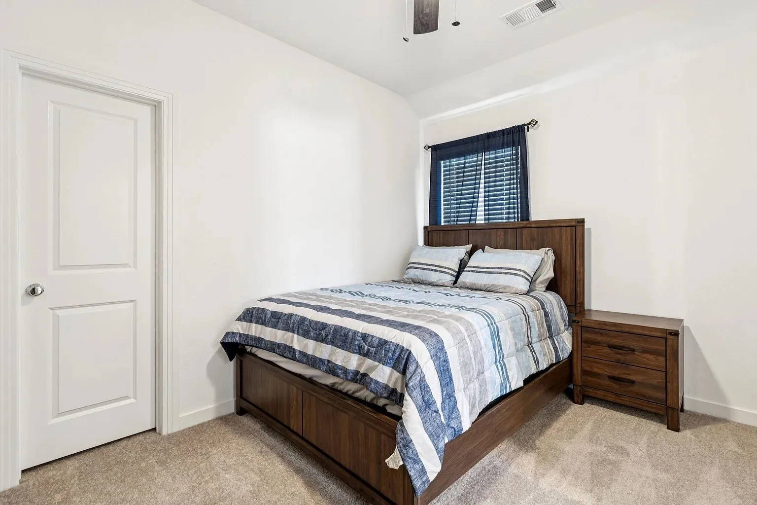Single Family Residence For Sale in Collin County , 8224 Legacy Trail, Mc Kinney, Texas 75071, 4 Bedroom, 3 Bathroom, 2 Garage spaces, 2,297 Sqft, built in 2023, mls#21392717, Real Estate Agent in Mc Kinney, Homes For Sale in Collin county, Homes For Sale in Mc Kinney, Realtor in Mc Kinney Texas, Real Estate Brokerage Independent Realty Texas, Luminita Cordes Realtor