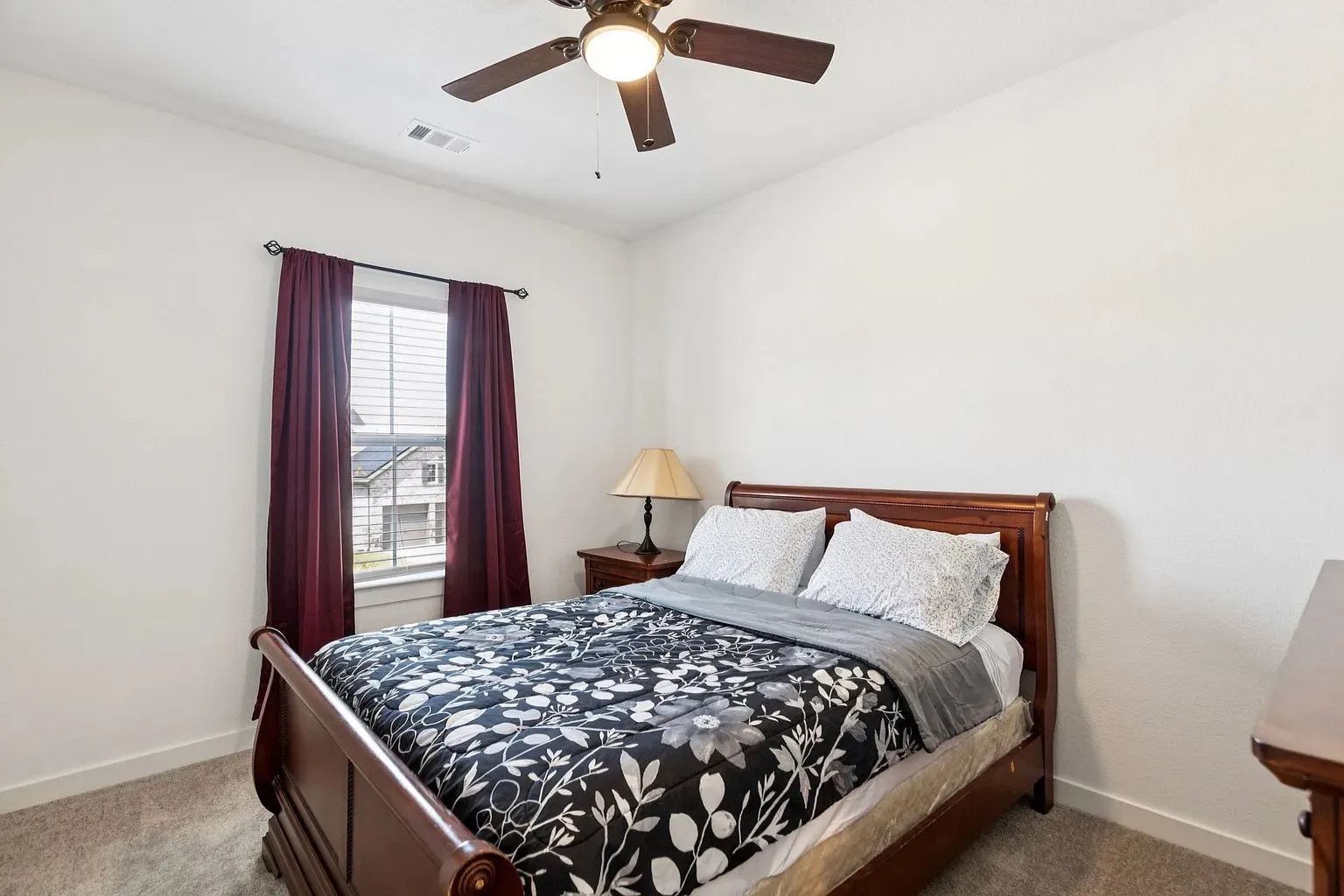 Single Family Residence For Sale in Collin County , 8224 Legacy Trail, Mc Kinney, Texas 75071, 4 Bedroom, 3 Bathroom, 2 Garage spaces, 2,297 Sqft, built in 2023, mls#21392717, Real Estate Agent in Mc Kinney, Homes For Sale in Collin county, Homes For Sale in Mc Kinney, Realtor in Mc Kinney Texas, Real Estate Brokerage Independent Realty Texas, Luminita Cordes Realtor