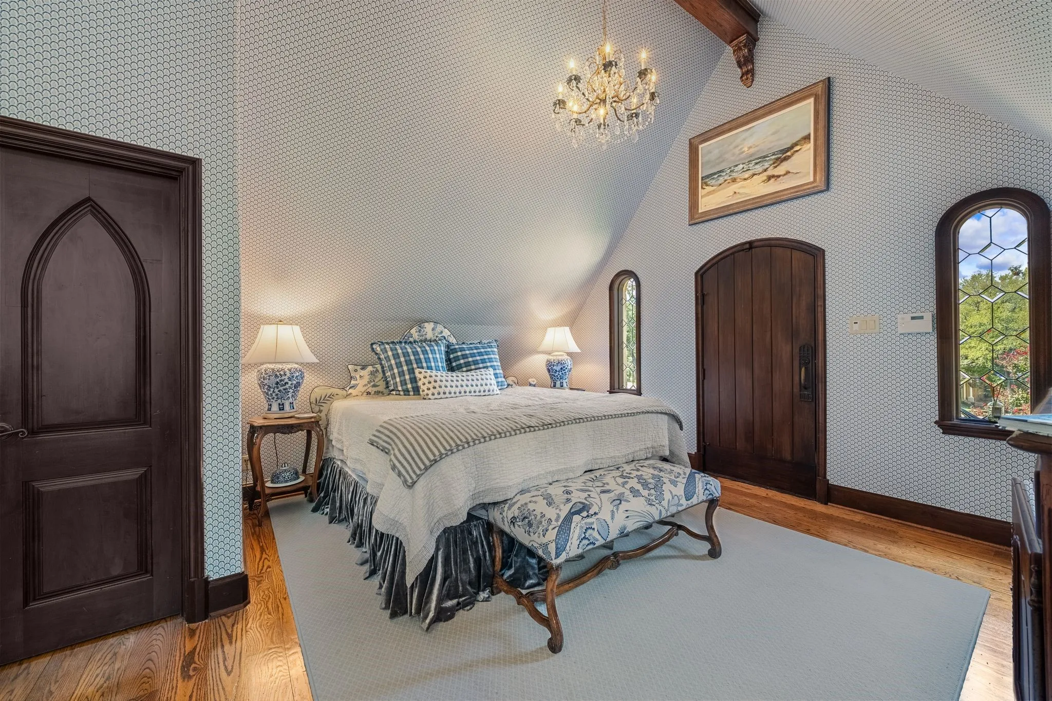 bedroom 4 of 4 - has exterior door with staircase down