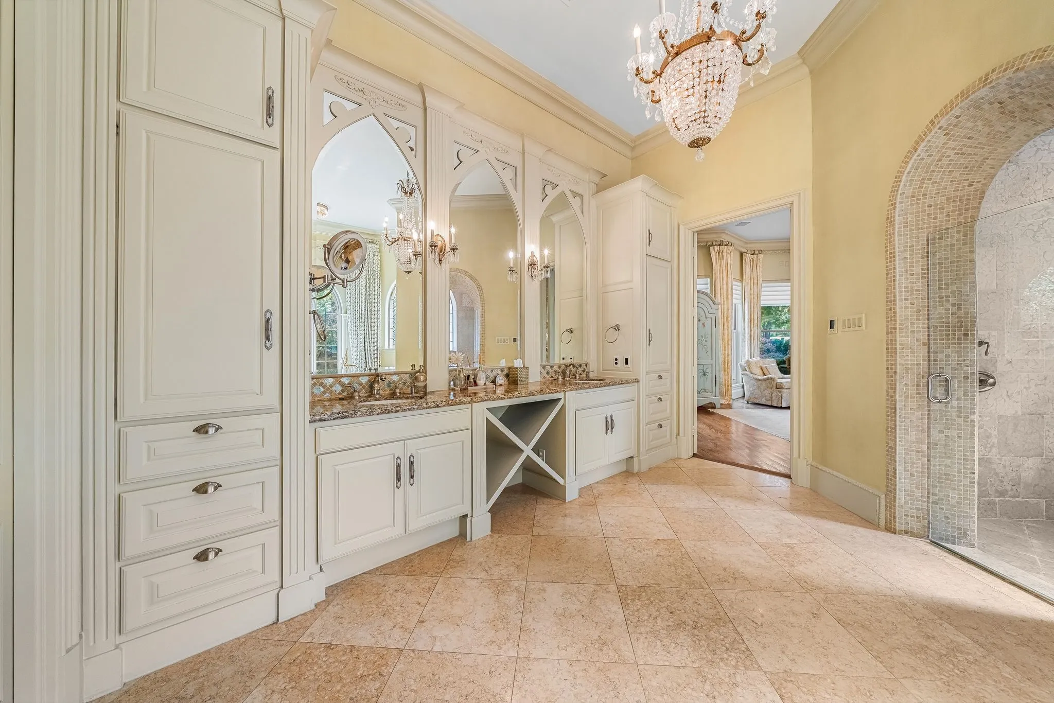 Single Family Residence For Sale in Denton County , 4508 Tour 18 Drive, Flower Mound, Texas 75022, 4 Bedroom, 6 Bathroom, 3 Garage spaces, 6,846 Sqft, built in 1995, mls#21390113, Real Estate Agent in Flower Mound, Homes For Sale in Denton county, Homes For Sale in Flower Mound, Realtor in Flower Mound Texas, Real Estate Brokerage Independent Realty Texas, Luminita Cordes Realtor