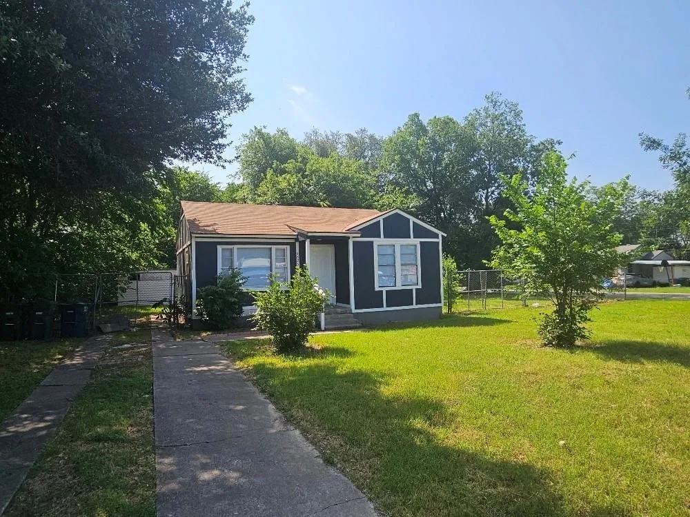 Single Family Residence For Sale