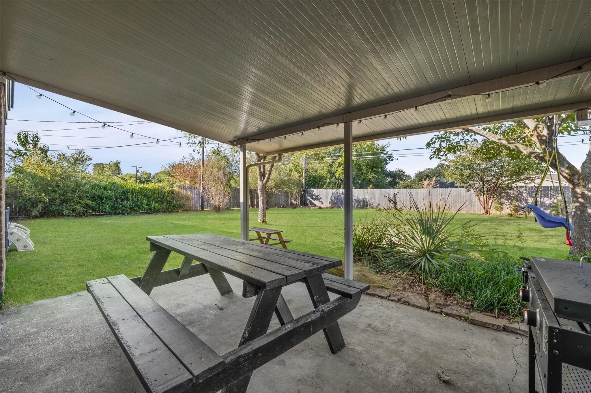 Single Family Residence For Sale in Mc Lennan County , 213 Travis Lane, Hewitt, Texas 76643, 3 Bedroom, 2 Bathroom, 2 Garage spaces, 1,684 Sqft, built in 1978, mls#21393717, Real Estate Agent in Hewitt, Homes For Sale in Mc Lennan county, Homes For Sale in Hewitt, Realtor in Hewitt Texas, Real Estate Brokerage Independent Realty Texas, Luminita Cordes Realtor
