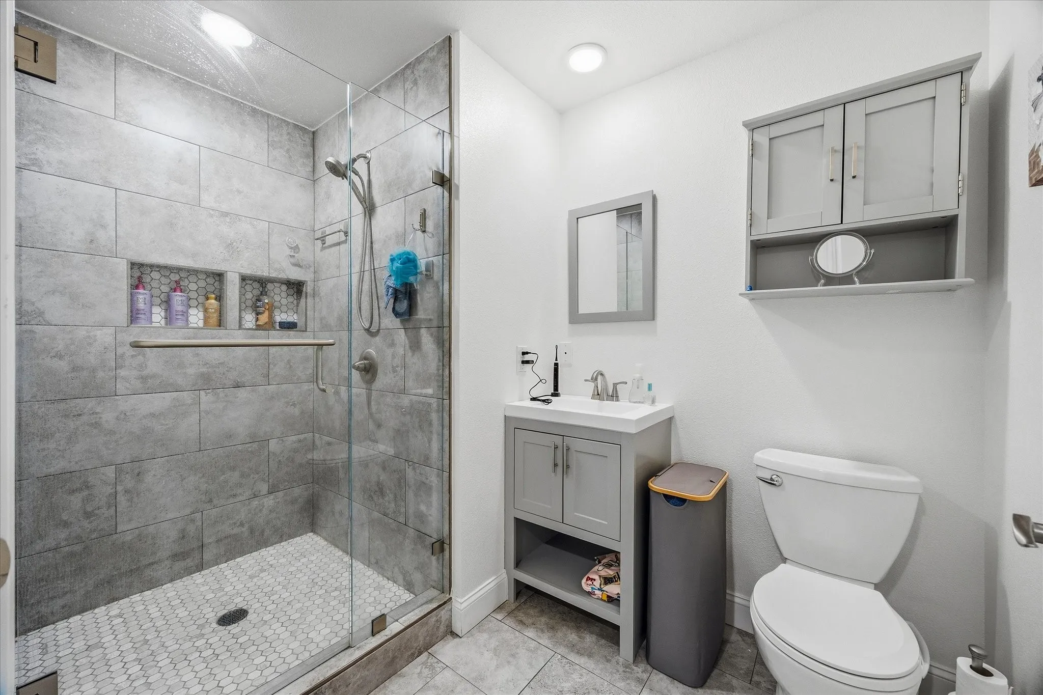 Single Family Residence For Sale in Dallas County , 106 Barnes Bridge Road, Sunnyvale, Texas 75182, 4 Bedroom, 3 Bathroom, 2 Garage spaces, 2,692 Sqft, built in 1986, mls#21392597, Real Estate Agent in Sunnyvale, Homes For Sale in Dallas county, Homes For Sale in Sunnyvale, Realtor in Sunnyvale Texas, Real Estate Brokerage Independent Realty Texas, Luminita Cordes Realtor