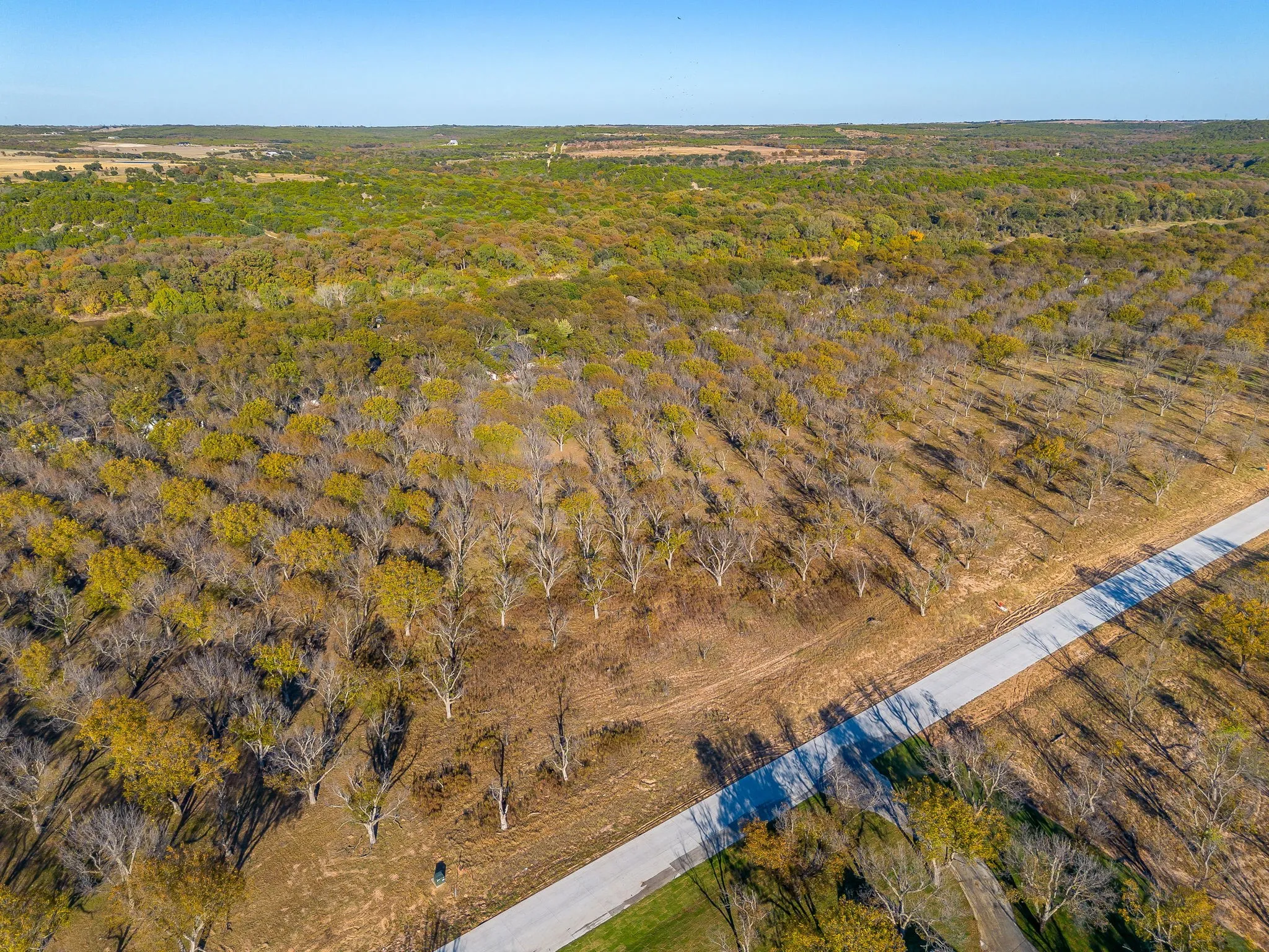 Improved Land For Sale in Hood County , 3030 E Landings N, Granbury, Texas 76049, 0, 0, Garage spaces, 0 Sqft, built in 0, mls#21392553, Real Estate Agent in Granbury, Homes For Sale in Hood county, Homes For Sale in Granbury, Realtor in Granbury Texas, Real Estate Brokerage Independent Realty Texas, Luminita Cordes Realtor