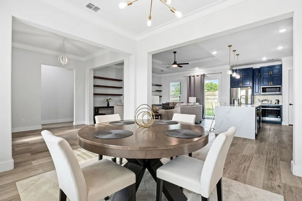 Single Family Residence For Sale in Tarrant County , 5637 Pollys Way, Fort Worth, Texas 76126, 3 Bedroom, 4 Bathroom, 2 Garage spaces, 2,535 Sqft, built in 2023, mls#21390878, Real Estate Agent in Fort Worth, Homes For Sale in Tarrant county, Homes For Sale in Fort Worth, Realtor in Fort Worth Texas, Real Estate Brokerage Independent Realty Texas, Luminita Cordes Realtor