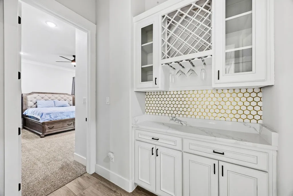 Single Family Residence For Sale in Tarrant County , 5637 Pollys Way, Fort Worth, Texas 76126, 3 Bedroom, 4 Bathroom, 2 Garage spaces, 2,535 Sqft, built in 2023, mls#21390878, Real Estate Agent in Fort Worth, Homes For Sale in Tarrant county, Homes For Sale in Fort Worth, Realtor in Fort Worth Texas, Real Estate Brokerage Independent Realty Texas, Luminita Cordes Realtor