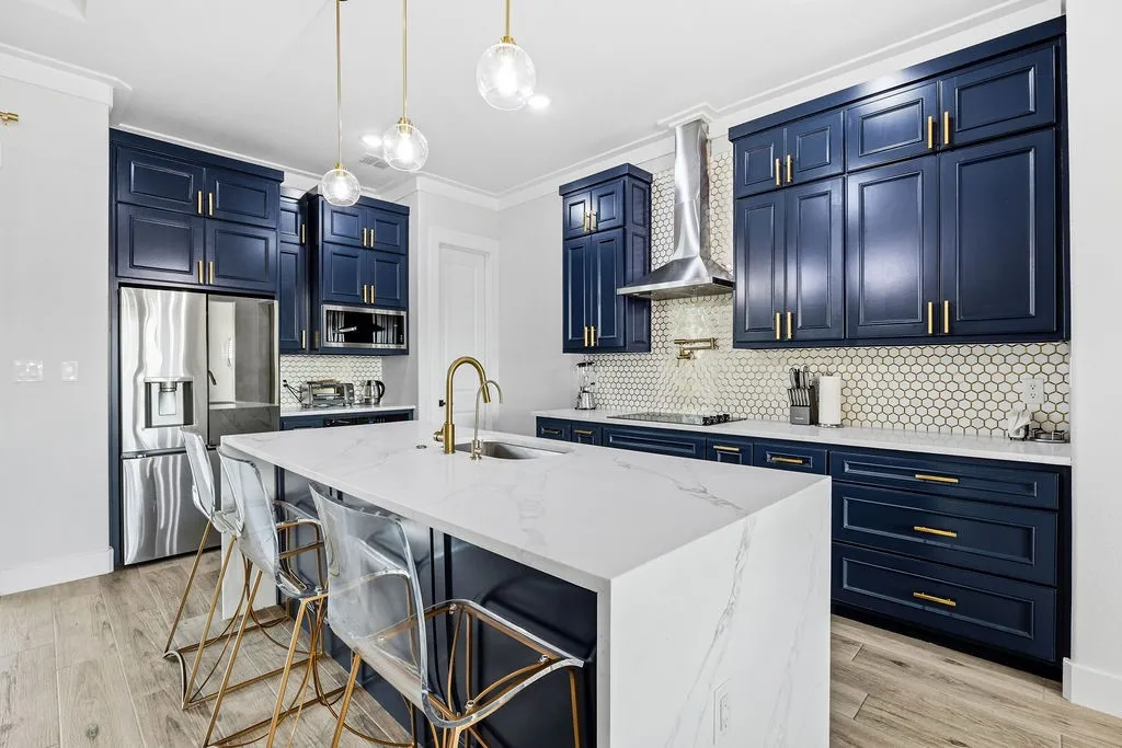Single Family Residence For Sale in Tarrant County , 5637 Pollys Way, Fort Worth, Texas 76126, 3 Bedroom, 4 Bathroom, 2 Garage spaces, 2,535 Sqft, built in 2023, mls#21390878, Real Estate Agent in Fort Worth, Homes For Sale in Tarrant county, Homes For Sale in Fort Worth, Realtor in Fort Worth Texas, Real Estate Brokerage Independent Realty Texas, Luminita Cordes Realtor