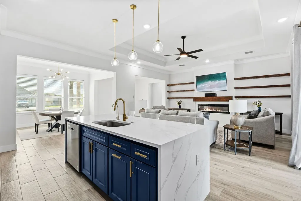 Single Family Residence For Sale in Tarrant County , 5637 Pollys Way, Fort Worth, Texas 76126, 3 Bedroom, 4 Bathroom, 2 Garage spaces, 2,535 Sqft, built in 2023, mls#21390878, Real Estate Agent in Fort Worth, Homes For Sale in Tarrant county, Homes For Sale in Fort Worth, Realtor in Fort Worth Texas, Real Estate Brokerage Independent Realty Texas, Luminita Cordes Realtor