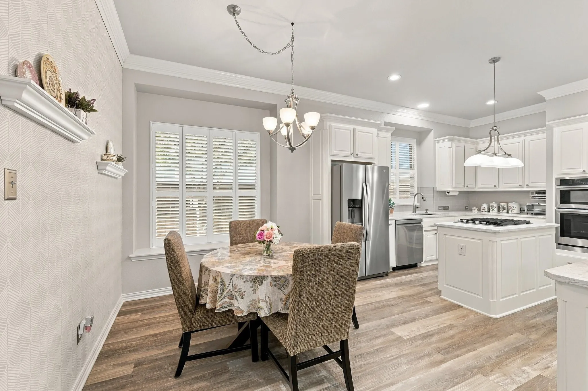 Single Family Residence For Sale in Tarrant County , 8628 Lantana Drive, North Richland Hills, Texas 76180, 3 Bedroom, 2 Bathroom, 2 Garage spaces, 2,480 Sqft, built in 2006, mls#21393432, Real Estate Agent in North Richland Hills, Homes For Sale in Tarrant county, Homes For Sale in North Richland Hills, Realtor in North Richland Hills Texas, Real Estate Brokerage Independent Realty Texas, Luminita Cordes Realtor