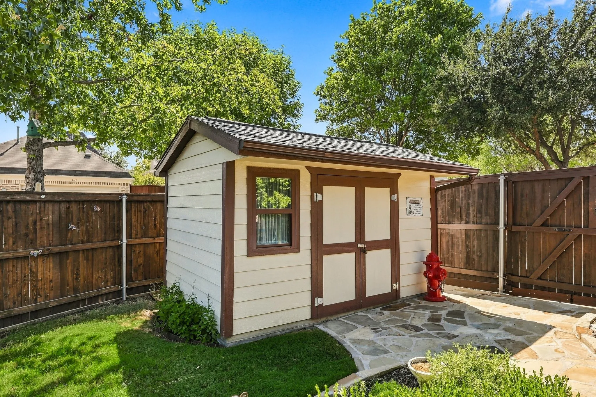 Single Family Residence For Sale in Tarrant County , 8628 Lantana Drive, North Richland Hills, Texas 76180, 3 Bedroom, 2 Bathroom, 2 Garage spaces, 2,480 Sqft, built in 2006, mls#21393432, Real Estate Agent in North Richland Hills, Homes For Sale in Tarrant county, Homes For Sale in North Richland Hills, Realtor in North Richland Hills Texas, Real Estate Brokerage Independent Realty Texas, Luminita Cordes Realtor