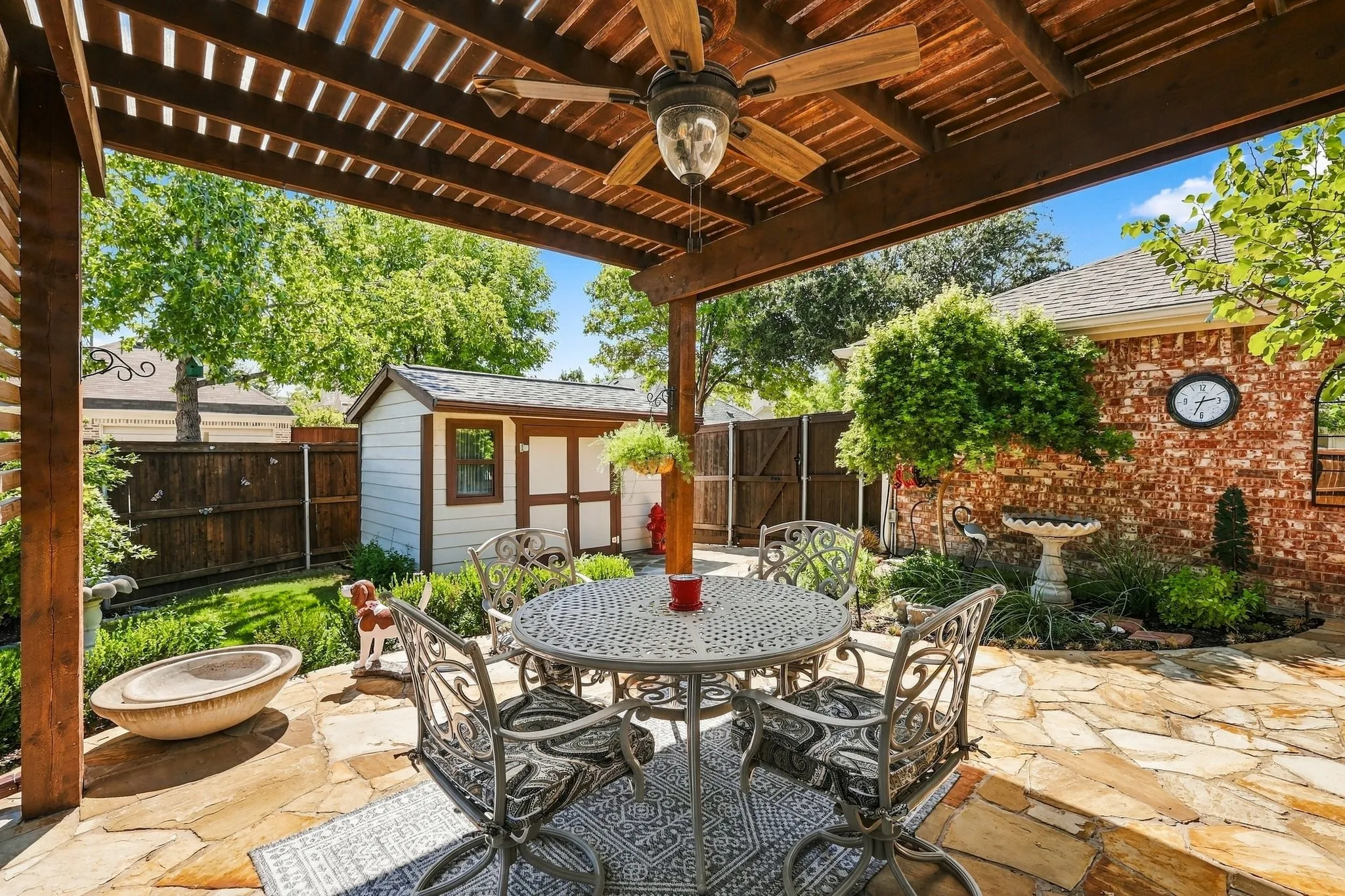 Single Family Residence For Sale in Tarrant County , 8628 Lantana Drive, North Richland Hills, Texas 76180, 3 Bedroom, 2 Bathroom, 2 Garage spaces, 2,480 Sqft, built in 2006, mls#21393432, Real Estate Agent in North Richland Hills, Homes For Sale in Tarrant county, Homes For Sale in North Richland Hills, Realtor in North Richland Hills Texas, Real Estate Brokerage Independent Realty Texas, Luminita Cordes Realtor