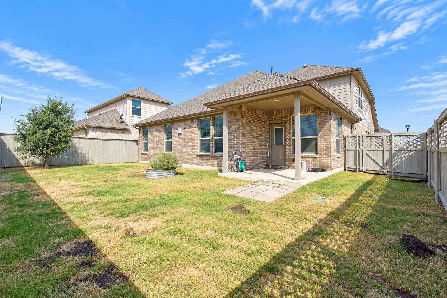 Single Family Residence For Sale in Denton County , 2401 Mockingbird Court, Northlake, Texas 76247, 4 Bedroom, 3 Bathroom, 2 Garage spaces, 2,743 Sqft, built in 2019, mls#21393727, Real Estate Agent in Northlake, Homes For Sale in Denton county, Homes For Sale in Northlake, Realtor in Northlake Texas, Real Estate Brokerage Independent Realty Texas, Luminita Cordes Realtor