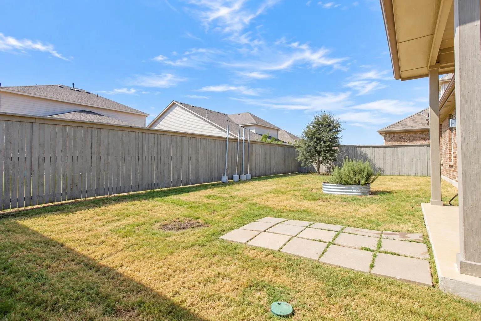Single Family Residence For Sale in Denton County , 2401 Mockingbird Court, Northlake, Texas 76247, 4 Bedroom, 3 Bathroom, 2 Garage spaces, 2,743 Sqft, built in 2019, mls#21393727, Real Estate Agent in Northlake, Homes For Sale in Denton county, Homes For Sale in Northlake, Realtor in Northlake Texas, Real Estate Brokerage Independent Realty Texas, Luminita Cordes Realtor