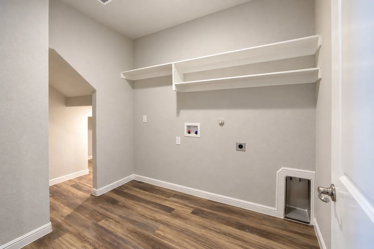 Single Family Residence For Sale in Denton County , 2401 Mockingbird Court, Northlake, Texas 76247, 4 Bedroom, 3 Bathroom, 2 Garage spaces, 2,743 Sqft, built in 2019, mls#21393727, Real Estate Agent in Northlake, Homes For Sale in Denton county, Homes For Sale in Northlake, Realtor in Northlake Texas, Real Estate Brokerage Independent Realty Texas, Luminita Cordes Realtor