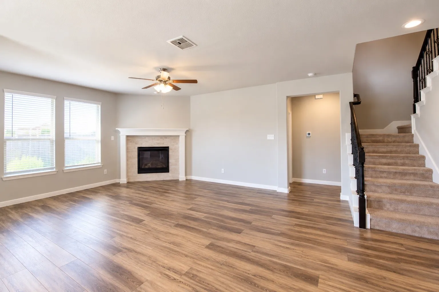 Single Family Residence For Sale in Denton County , 2401 Mockingbird Court, Northlake, Texas 76247, 4 Bedroom, 3 Bathroom, 2 Garage spaces, 2,743 Sqft, built in 2019, mls#21393727, Real Estate Agent in Northlake, Homes For Sale in Denton county, Homes For Sale in Northlake, Realtor in Northlake Texas, Real Estate Brokerage Independent Realty Texas, Luminita Cordes Realtor