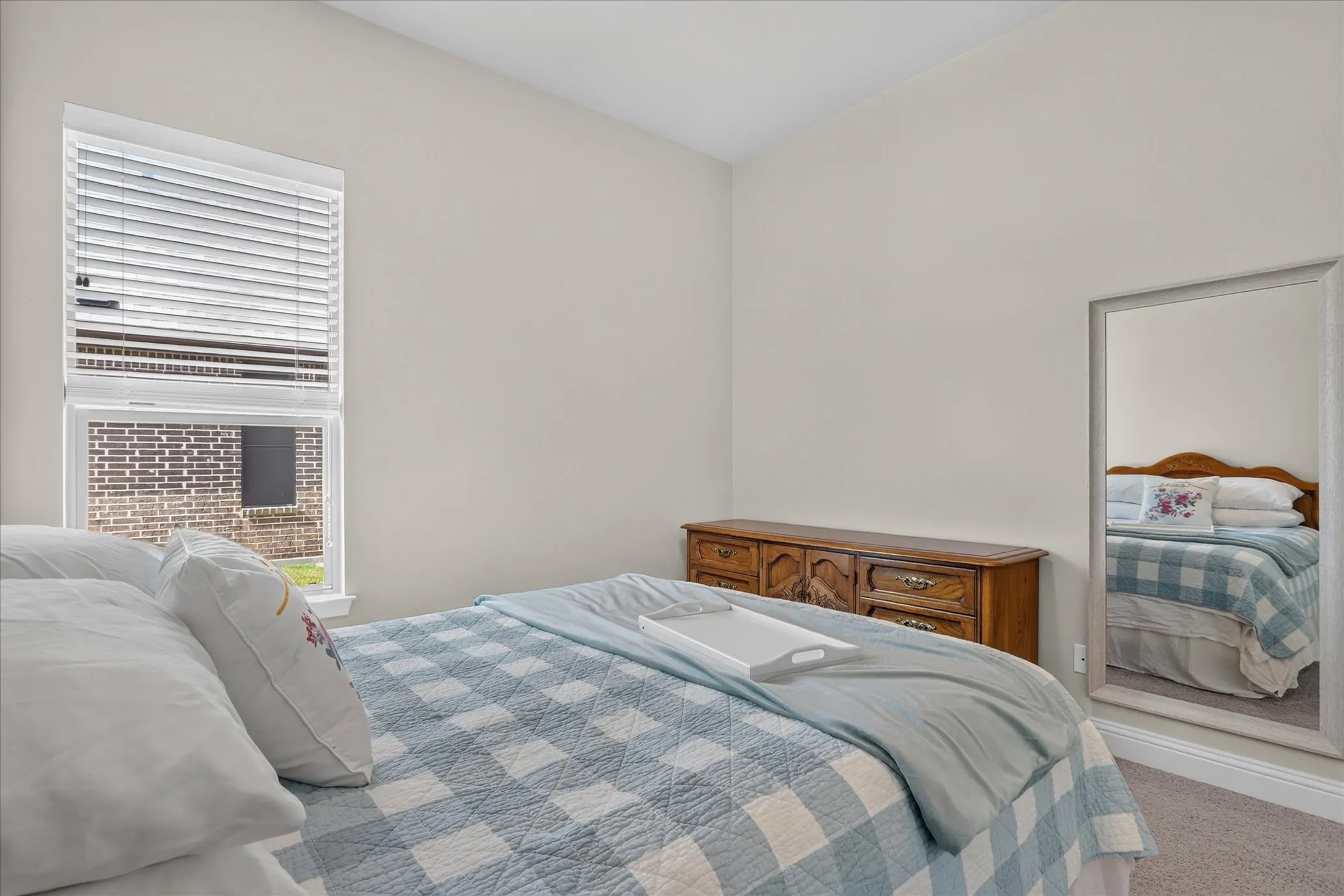 Single Family Residence For Sale in Johnson County , 1070 Mickelson Drive, Granbury, Texas 76048, 3 Bedroom, 2 Bathroom, 2 Garage spaces, 2,313 Sqft, built in 2022, mls#21391838, Real Estate Agent in Granbury, Homes For Sale in Johnson county, Homes For Sale in Granbury, Realtor in Granbury Texas, Real Estate Brokerage Independent Realty Texas, Luminita Cordes Realtor