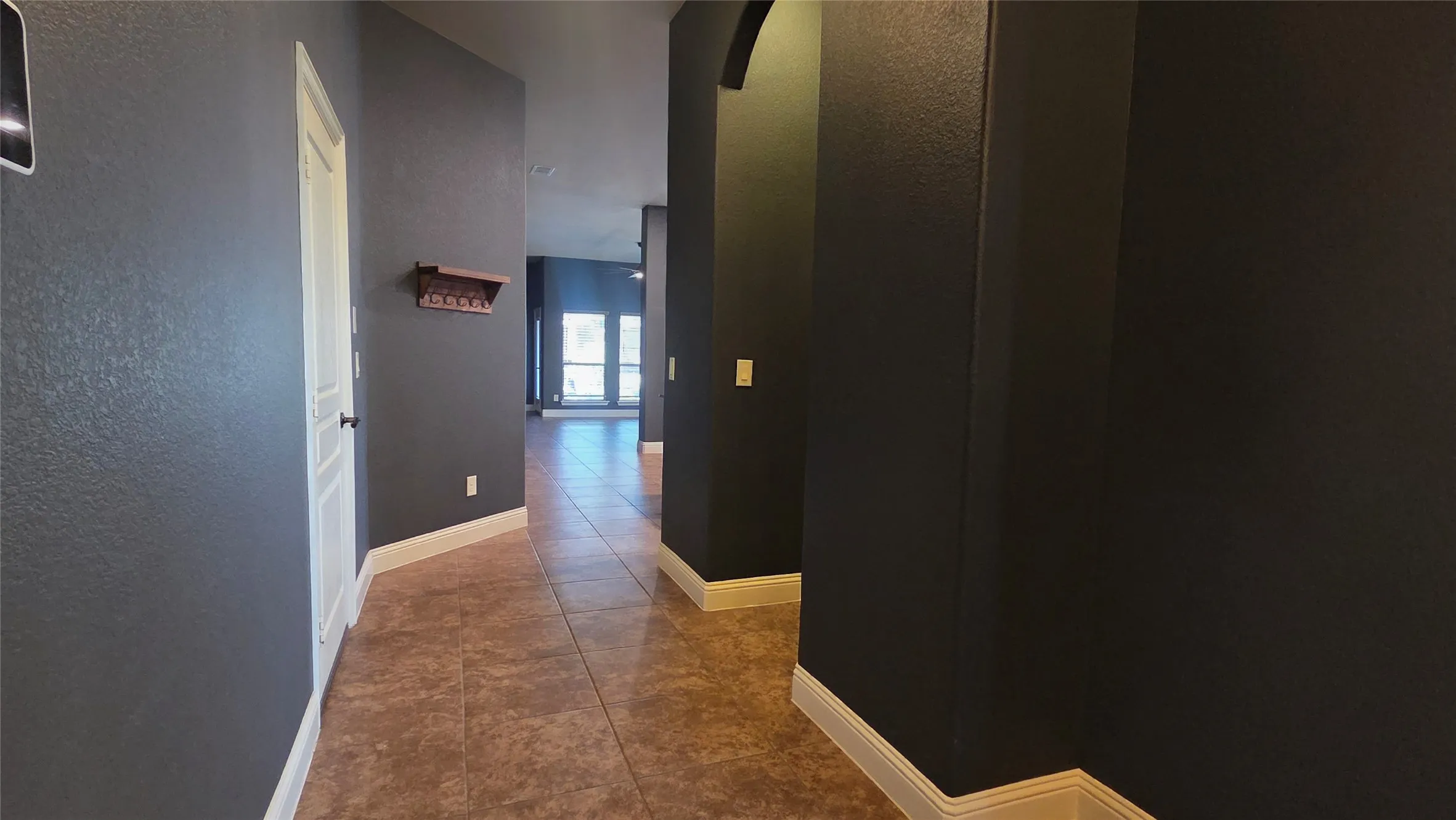 Single Family Residence For Rent in Collin County , 525 Bamborough Drive, Anna, Texas 75409, 4 Bedroom, 2 Bathroom, 2 Garage spaces, 2,045 Sqft, built in 2016, mls#21393728, Real Estate Agent in Anna, Homes For Rent in Collin county, Homes For Rent in Anna, Realtor in Anna Texas, Real Estate Brokerage Independent Realty Texas, Luminita Cordes Realtor