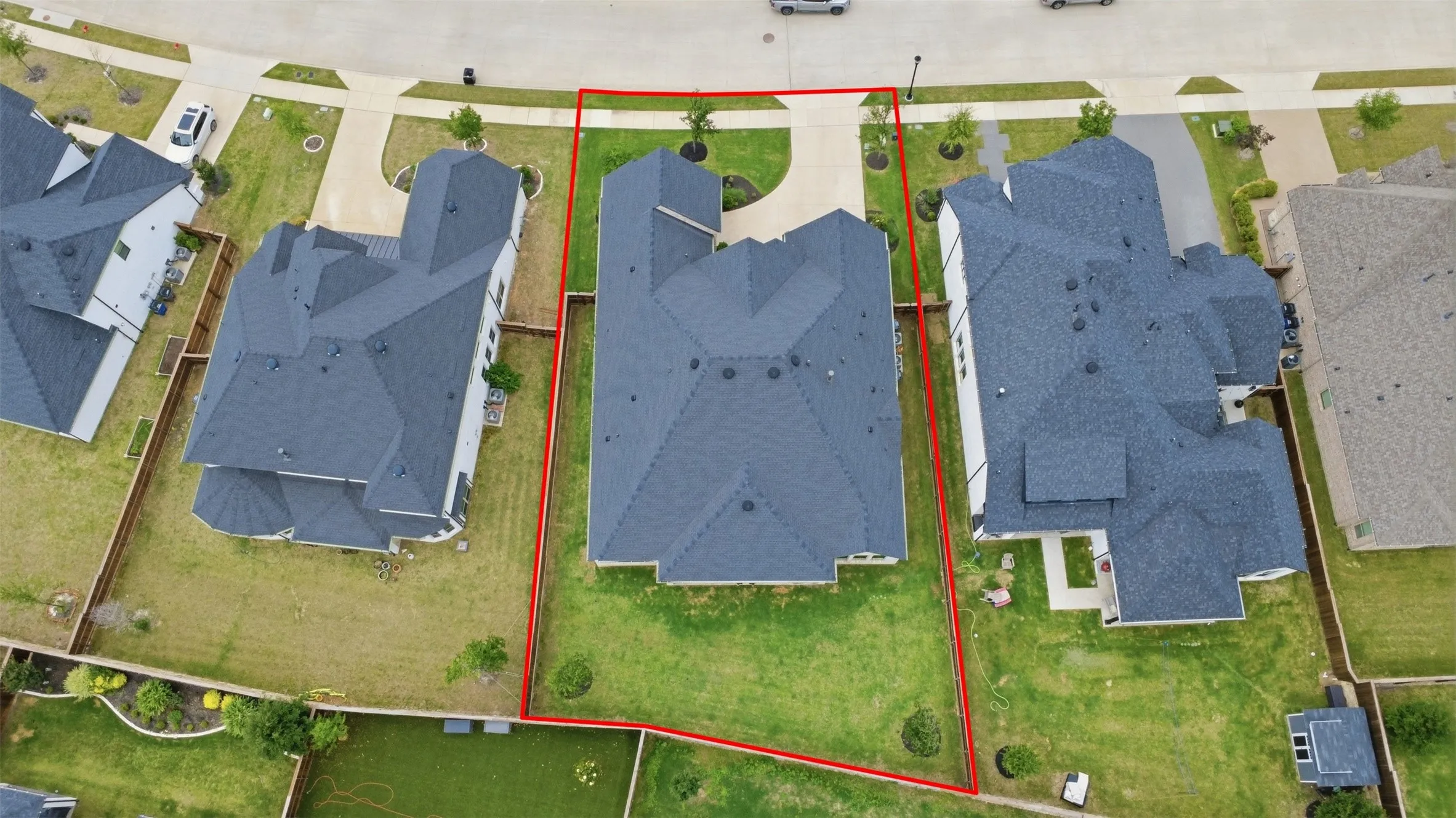 Single Family Residence For Sale in Collin County , 3512 Truro Street, Celina, Texas 75009, 4 Bedroom, 3 Bathroom, 3 Garage spaces, 3,211 Sqft, built in 2024, mls#21392653, Real Estate Agent in Celina, Homes For Sale in Collin county, Homes For Sale in Celina, Realtor in Celina Texas, Real Estate Brokerage Independent Realty Texas, Luminita Cordes Realtor