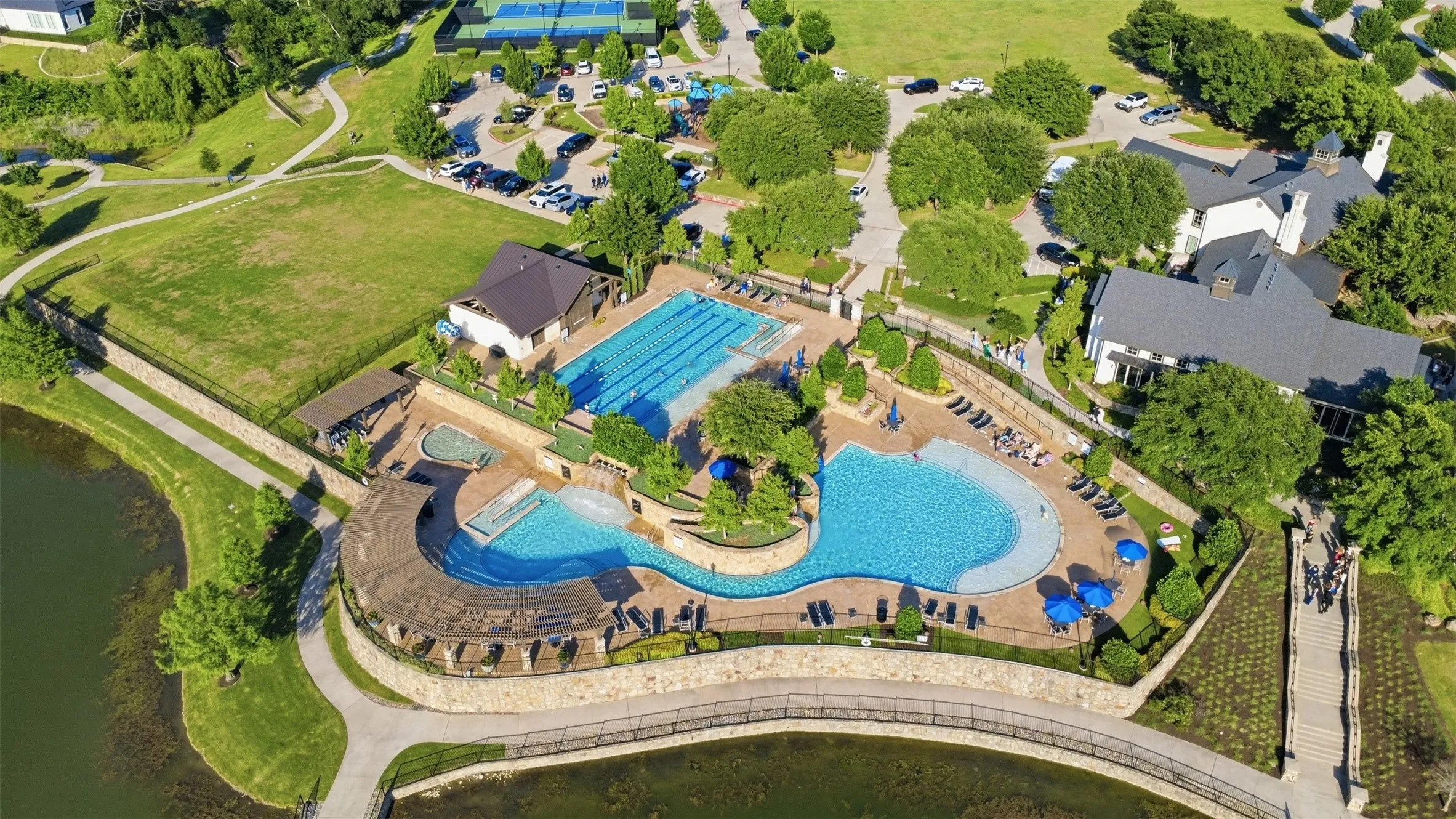 Single Family Residence For Sale in Collin County , 3512 Truro Street, Celina, Texas 75009, 4 Bedroom, 3 Bathroom, 3 Garage spaces, 3,211 Sqft, built in 2024, mls#21392653, Real Estate Agent in Celina, Homes For Sale in Collin county, Homes For Sale in Celina, Realtor in Celina Texas, Real Estate Brokerage Independent Realty Texas, Luminita Cordes Realtor