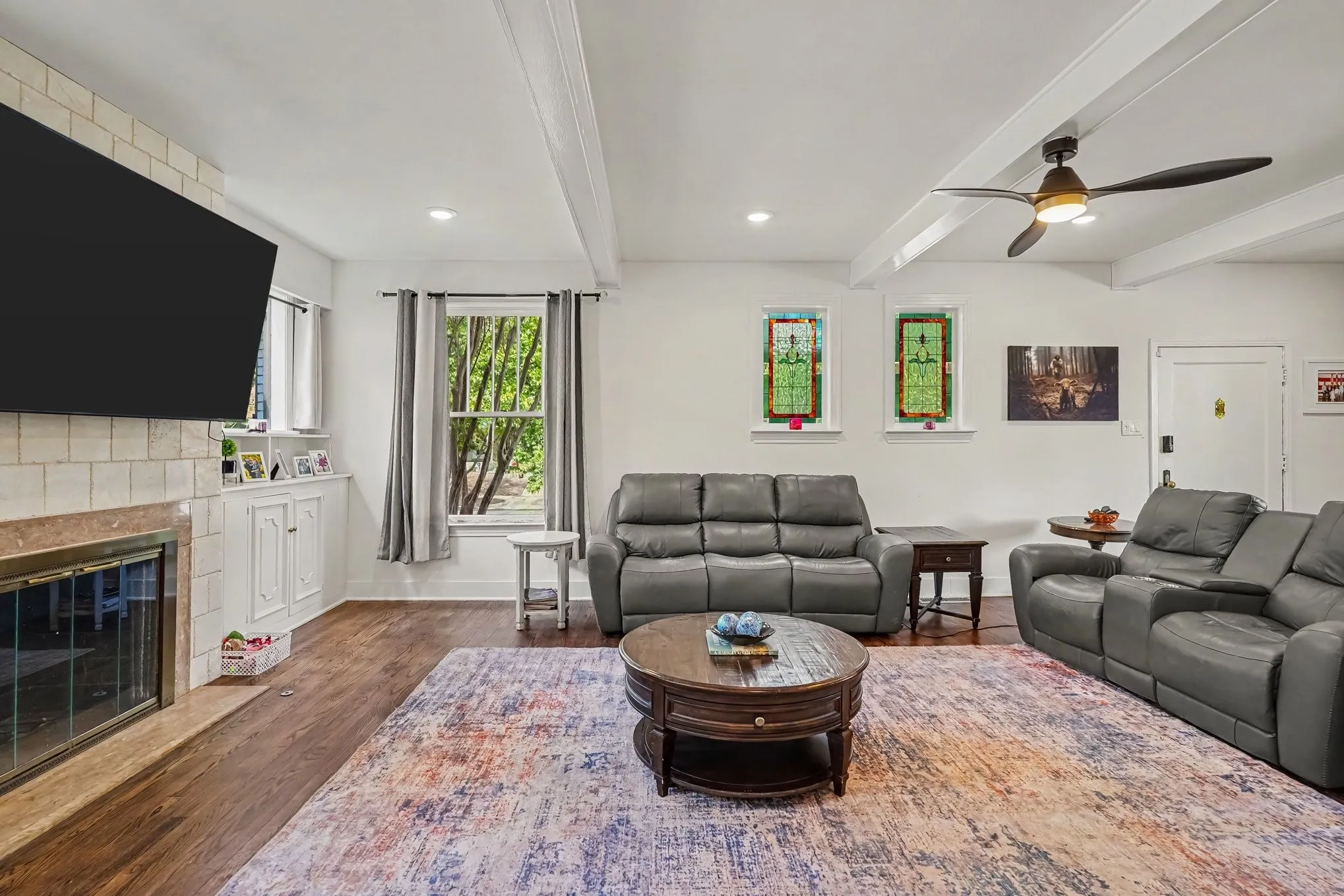 Single Family Residence For Sale in Tarrant County , 2532 6th Avenue, Fort Worth, Texas 76110, 3 Bedroom, 4 Bathroom, Garage spaces, 3,074 Sqft, built in 1924, mls#21386193, Real Estate Agent in Fort Worth, Homes For Sale in Tarrant county, Homes For Sale in Fort Worth, Realtor in Fort Worth Texas, Real Estate Brokerage Independent Realty Texas, Luminita Cordes Realtor