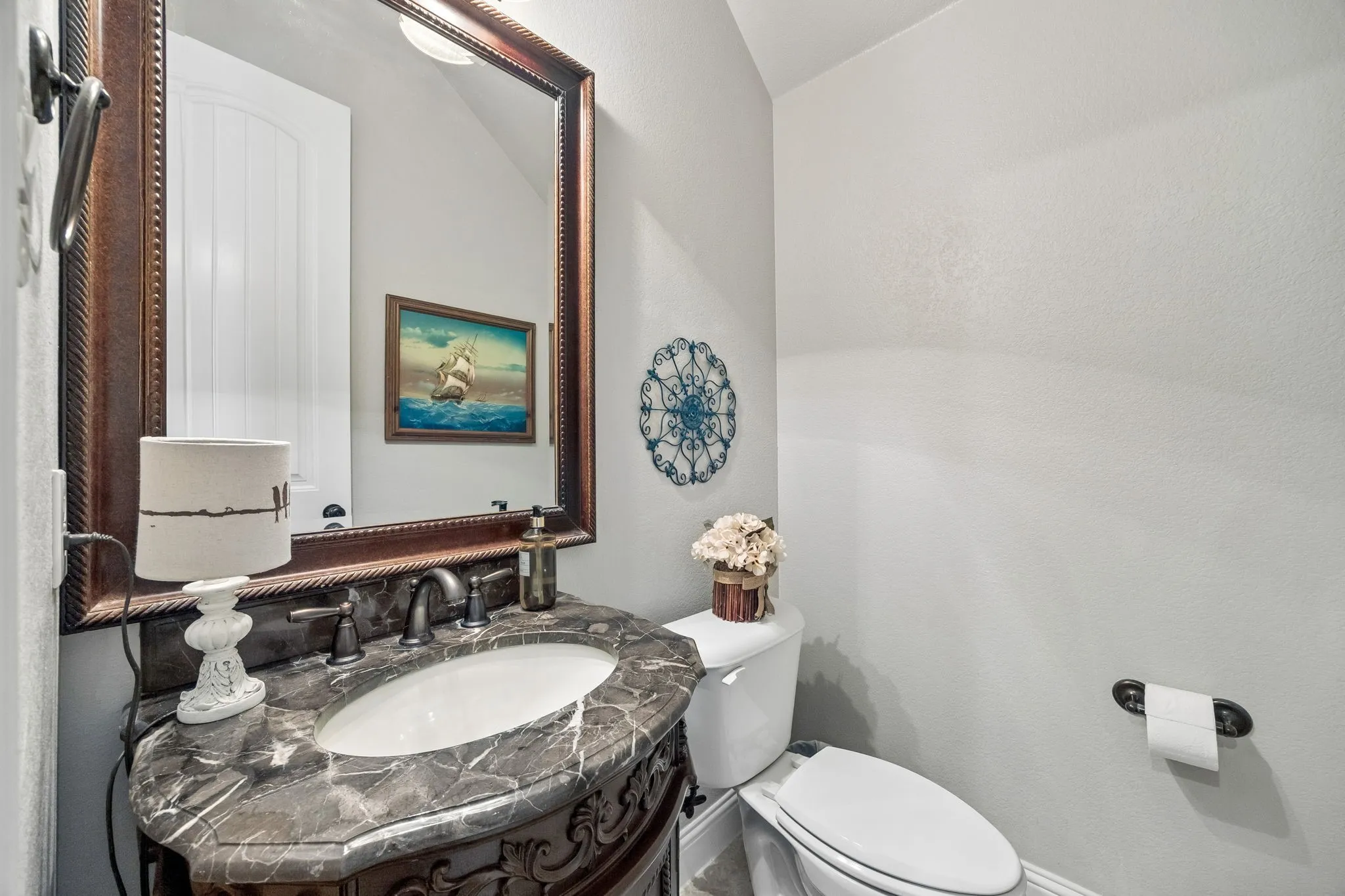 Single Family Residence For Sale in Rockwall County , 1013 Ember Crest Drive, Rockwall, Texas 75087, 5 Bedroom, 5 Bathroom, 3 Garage spaces, 3,691 Sqft, built in 2014, mls#21393625, Real Estate Agent in Rockwall, Homes For Sale in Rockwall county, Homes For Sale in Rockwall, Realtor in Rockwall Texas, Real Estate Brokerage Independent Realty Texas, Luminita Cordes Realtor