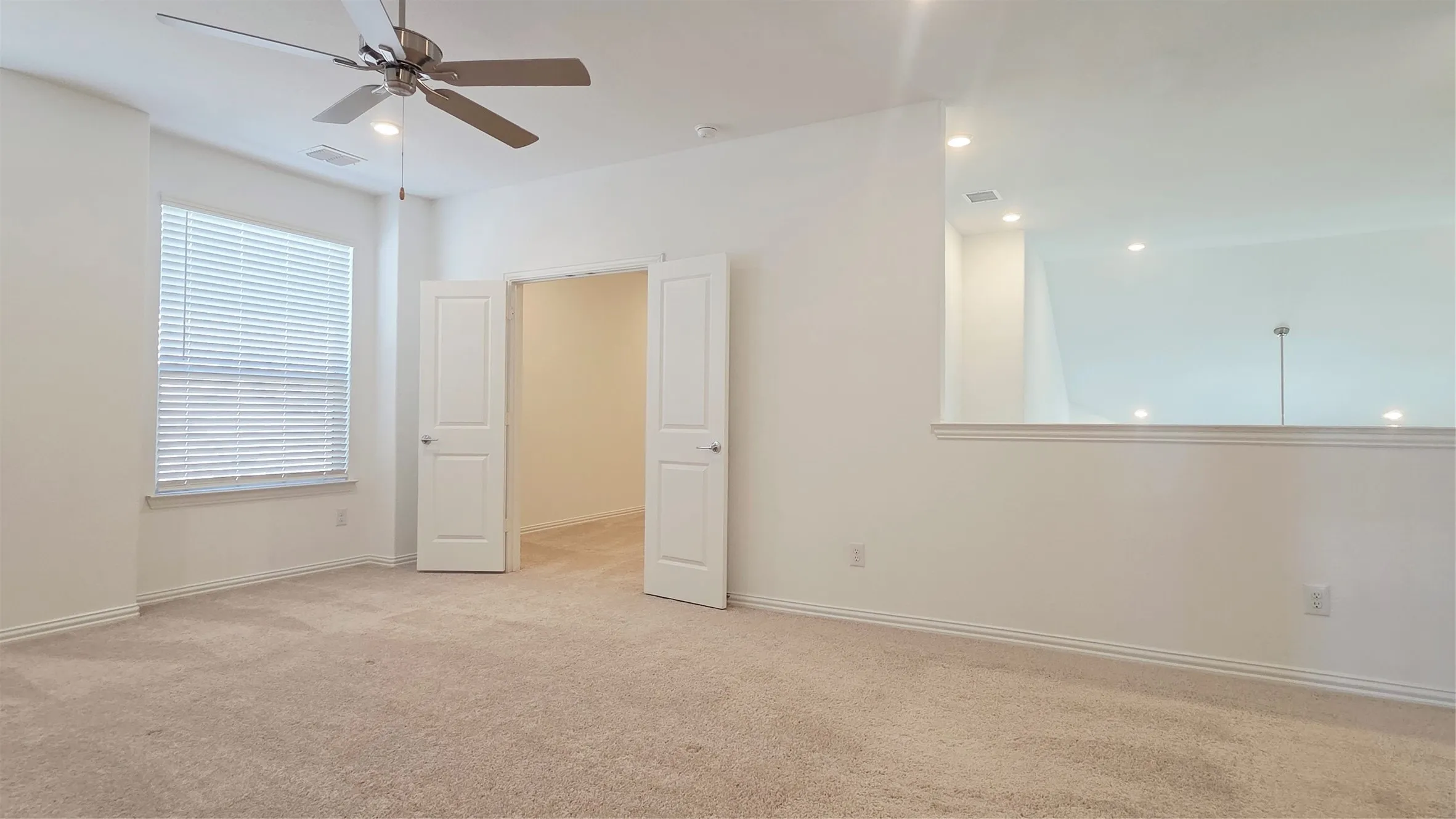 Single Family Residence For Rent in Collin County , 8104 Blue Heron Lane, Mc Kinney, Texas 75071, 4 Bedroom, 4 Bathroom, 2 Garage spaces, 3,106 Sqft, built in 2023, mls#21393751, Real Estate Agent in Mc Kinney, Homes For Rent in Collin county, Homes For Rent in Mc Kinney, Realtor in Mc Kinney Texas, Real Estate Brokerage Independent Realty Texas, Luminita Cordes Realtor