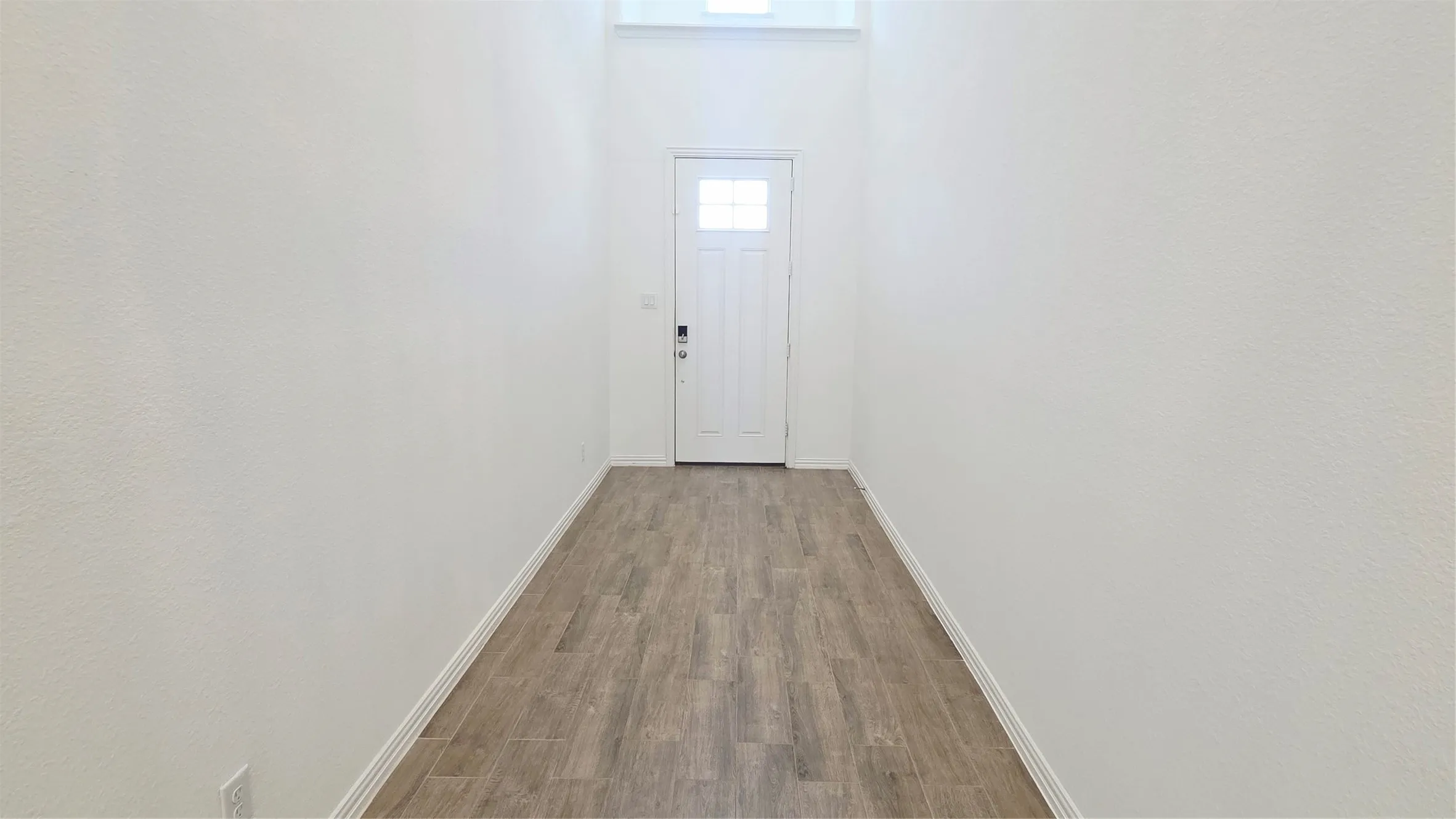 Single Family Residence For Rent in Collin County , 8104 Blue Heron Lane, Mc Kinney, Texas 75071, 4 Bedroom, 4 Bathroom, 2 Garage spaces, 3,106 Sqft, built in 2023, mls#21393751, Real Estate Agent in Mc Kinney, Homes For Rent in Collin county, Homes For Rent in Mc Kinney, Realtor in Mc Kinney Texas, Real Estate Brokerage Independent Realty Texas, Luminita Cordes Realtor