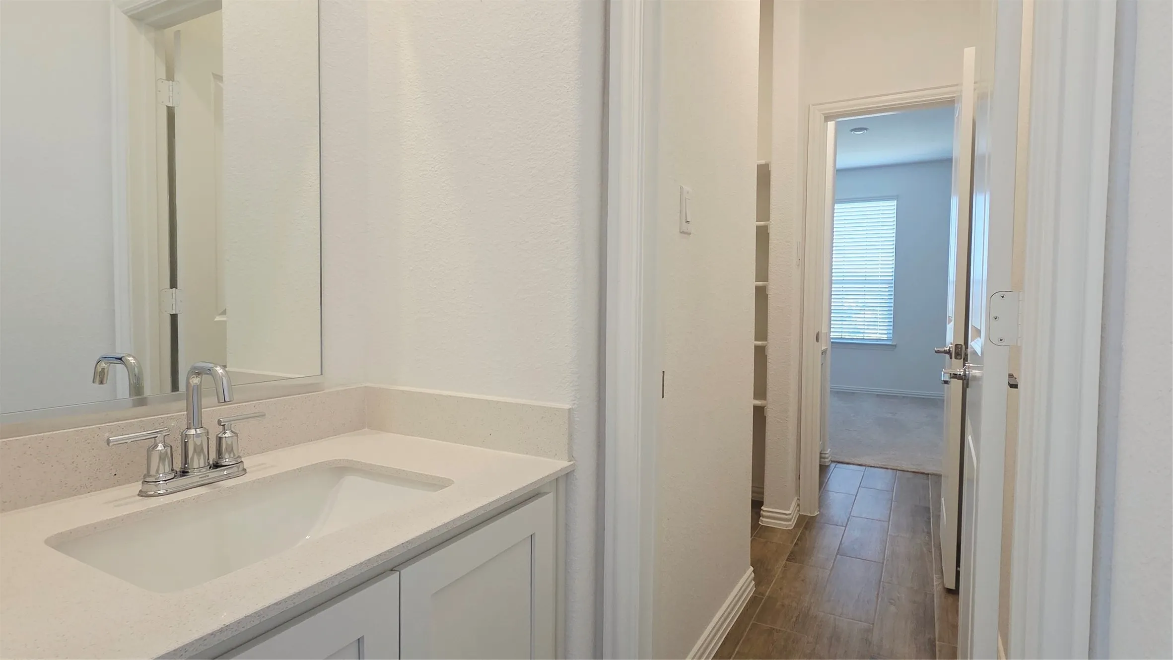 Single Family Residence For Rent in Collin County , 8104 Blue Heron Lane, Mc Kinney, Texas 75071, 4 Bedroom, 4 Bathroom, 2 Garage spaces, 3,106 Sqft, built in 2023, mls#21393751, Real Estate Agent in Mc Kinney, Homes For Rent in Collin county, Homes For Rent in Mc Kinney, Realtor in Mc Kinney Texas, Real Estate Brokerage Independent Realty Texas, Luminita Cordes Realtor