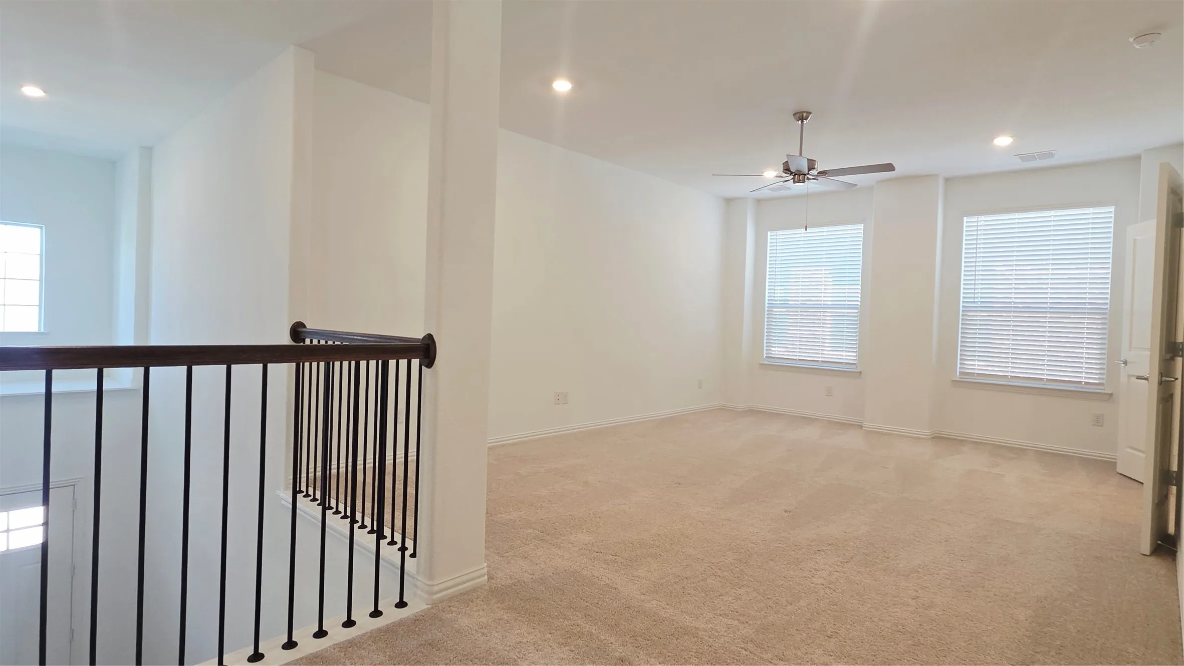 Single Family Residence For Rent in Collin County , 8104 Blue Heron Lane, Mc Kinney, Texas 75071, 4 Bedroom, 4 Bathroom, 2 Garage spaces, 3,106 Sqft, built in 2023, mls#21393751, Real Estate Agent in Mc Kinney, Homes For Rent in Collin county, Homes For Rent in Mc Kinney, Realtor in Mc Kinney Texas, Real Estate Brokerage Independent Realty Texas, Luminita Cordes Realtor