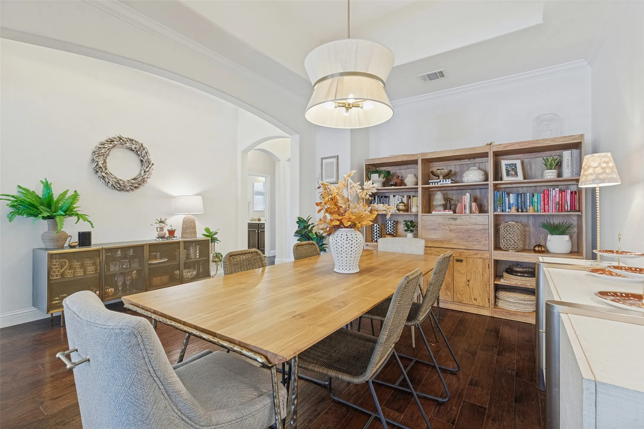 Single Family Residence For Sale in Collin County , 3605 Saint Croix Avenue, Mc Kinney, Texas 75071, 3 Bedroom, 2 Bathroom, 3 Garage spaces, 2,132 Sqft, built in 2016, mls#21371005, Real Estate Agent in Mc Kinney, Homes For Sale in Collin county, Homes For Sale in Mc Kinney, Realtor in Mc Kinney Texas, Real Estate Brokerage Independent Realty Texas, Luminita Cordes Realtor