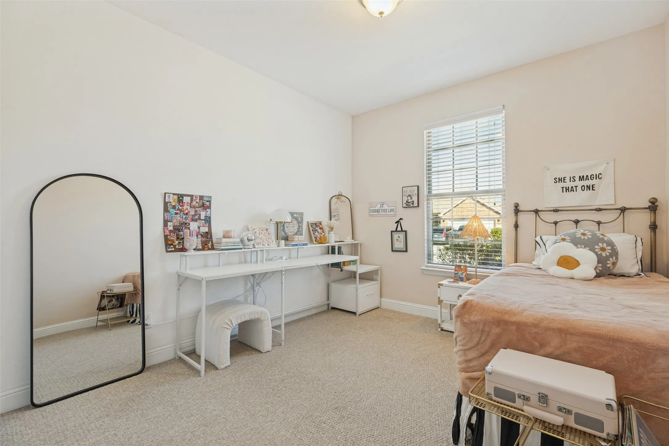 Single Family Residence For Sale in Collin County , 3605 Saint Croix Avenue, Mc Kinney, Texas 75071, 3 Bedroom, 2 Bathroom, 3 Garage spaces, 2,132 Sqft, built in 2016, mls#21371005, Real Estate Agent in Mc Kinney, Homes For Sale in Collin county, Homes For Sale in Mc Kinney, Realtor in Mc Kinney Texas, Real Estate Brokerage Independent Realty Texas, Luminita Cordes Realtor