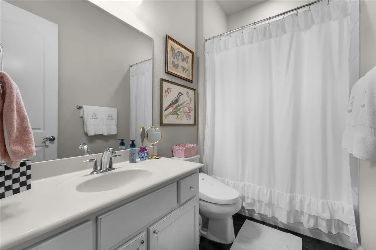 Single Family Residence For Sale in Parker County , 1725 Crested Ridge Road, Fort Worth, Texas 76008, 5 Bedroom, 4 Bathroom, 2 Garage spaces, 3,967 Sqft, built in 2018, mls#21393748, Real Estate Agent in Fort Worth, Homes For Sale in Parker county, Homes For Sale in Fort Worth, Realtor in Fort Worth Texas, Real Estate Brokerage Independent Realty Texas, Luminita Cordes Realtor