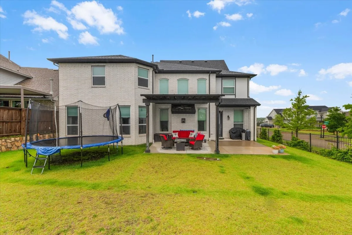 Single Family Residence For Sale in Parker County , 1725 Crested Ridge Road, Fort Worth, Texas 76008, 5 Bedroom, 4 Bathroom, 2 Garage spaces, 3,967 Sqft, built in 2018, mls#21393748, Real Estate Agent in Fort Worth, Homes For Sale in Parker county, Homes For Sale in Fort Worth, Realtor in Fort Worth Texas, Real Estate Brokerage Independent Realty Texas, Luminita Cordes Realtor
