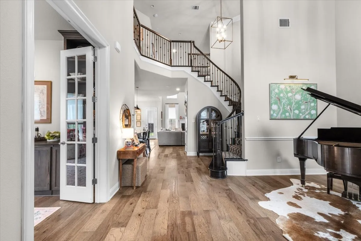 Single Family Residence For Sale in Parker County , 1725 Crested Ridge Road, Fort Worth, Texas 76008, 5 Bedroom, 4 Bathroom, 2 Garage spaces, 3,967 Sqft, built in 2018, mls#21393748, Real Estate Agent in Fort Worth, Homes For Sale in Parker county, Homes For Sale in Fort Worth, Realtor in Fort Worth Texas, Real Estate Brokerage Independent Realty Texas, Luminita Cordes Realtor