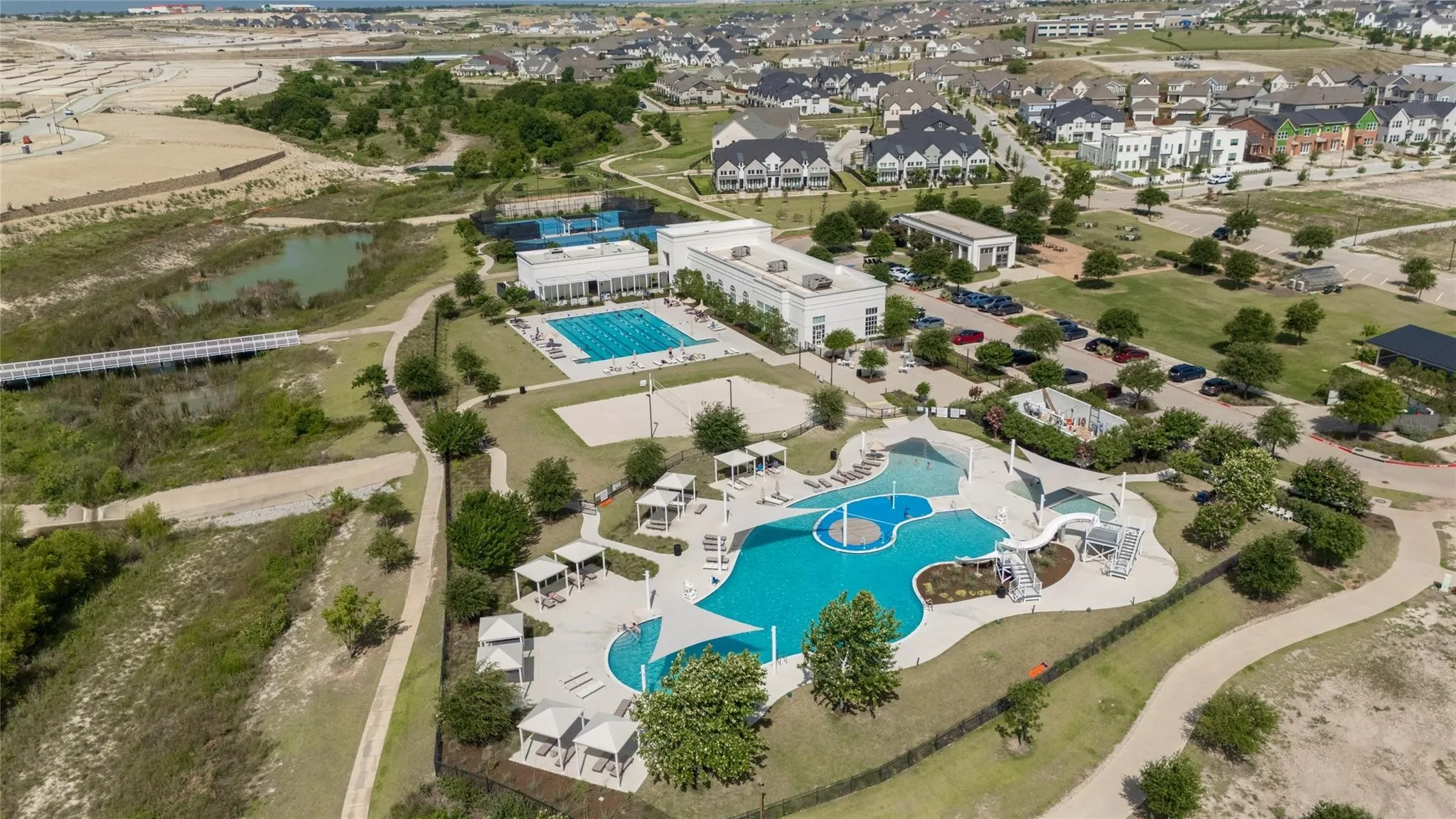 Single Family Residence For Sale in Parker County , 1725 Crested Ridge Road, Fort Worth, Texas 76008, 5 Bedroom, 4 Bathroom, 2 Garage spaces, 3,967 Sqft, built in 2018, mls#21393748, Real Estate Agent in Fort Worth, Homes For Sale in Parker county, Homes For Sale in Fort Worth, Realtor in Fort Worth Texas, Real Estate Brokerage Independent Realty Texas, Luminita Cordes Realtor