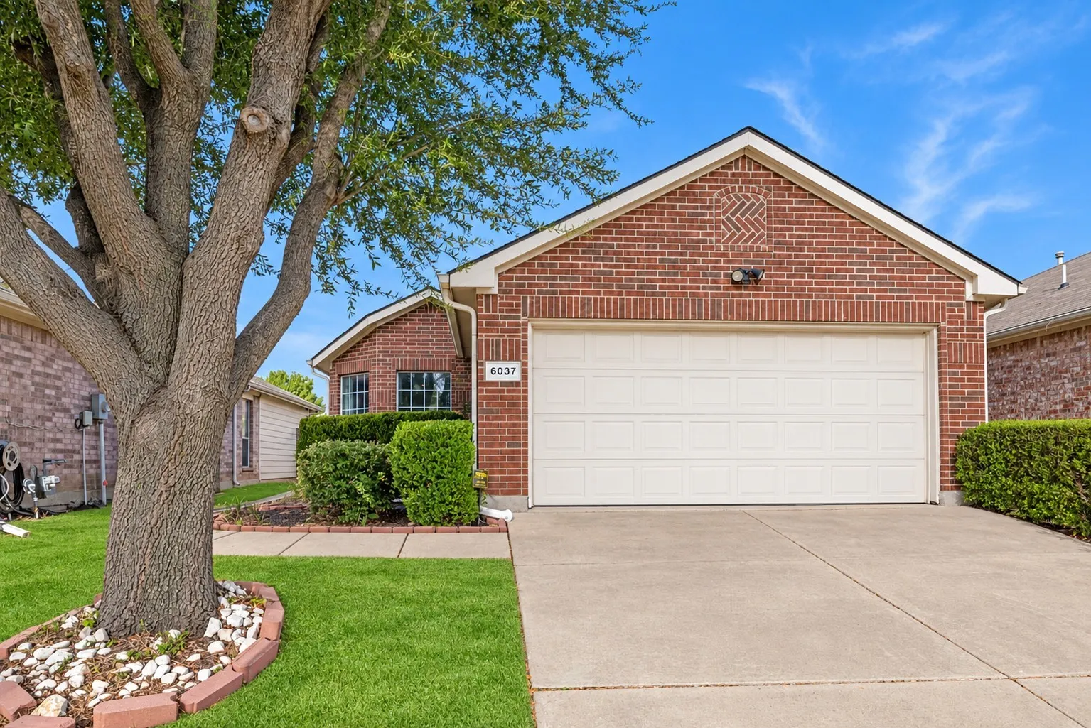 Single Family Residence For Sale