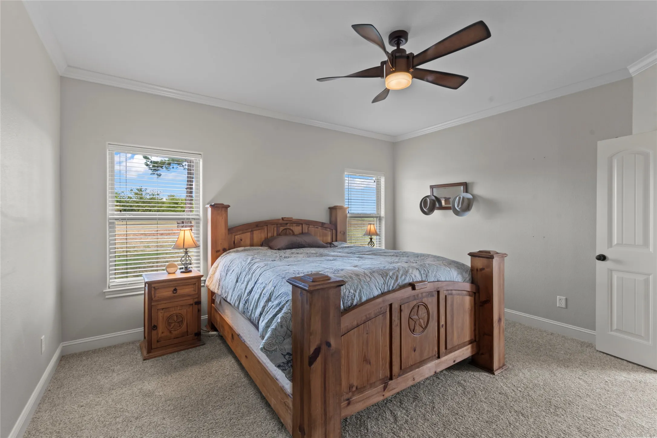 Single Family Residence For Sale in Henderson County , 4830 Bridle View Court, Athens, Texas 75752, 4 Bedroom, 4 Bathroom, 2 Garage spaces, 2,724 Sqft, built in 2016, mls#21392336, Real Estate Agent in Athens, Homes For Sale in Henderson county, Homes For Sale in Athens, Realtor in Athens Texas, Real Estate Brokerage Independent Realty Texas, Luminita Cordes Realtor