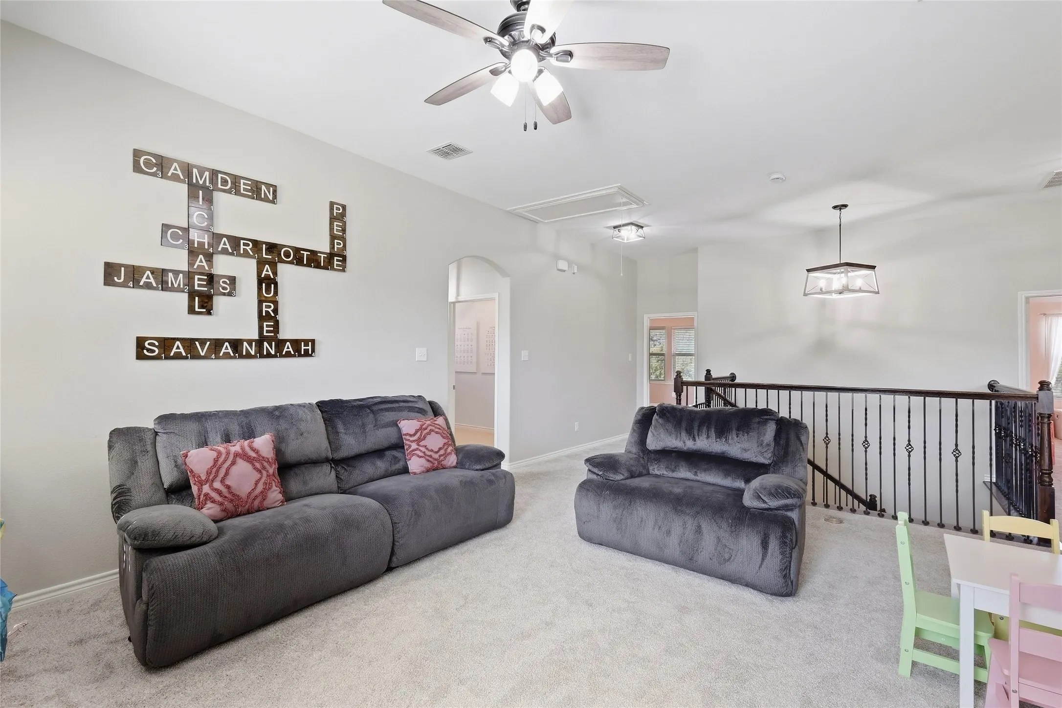Single Family Residence For Sale in Denton County , 11305 Gibbons Creek Drive, Frisco, Texas 75036, 4 Bedroom, 4 Bathroom, 2 Garage spaces, 3,158 Sqft, built in 2015, mls#21393488, Real Estate Agent in Frisco, Homes For Sale in Denton county, Homes For Sale in Frisco, Realtor in Frisco Texas, Real Estate Brokerage Independent Realty Texas, Luminita Cordes Realtor