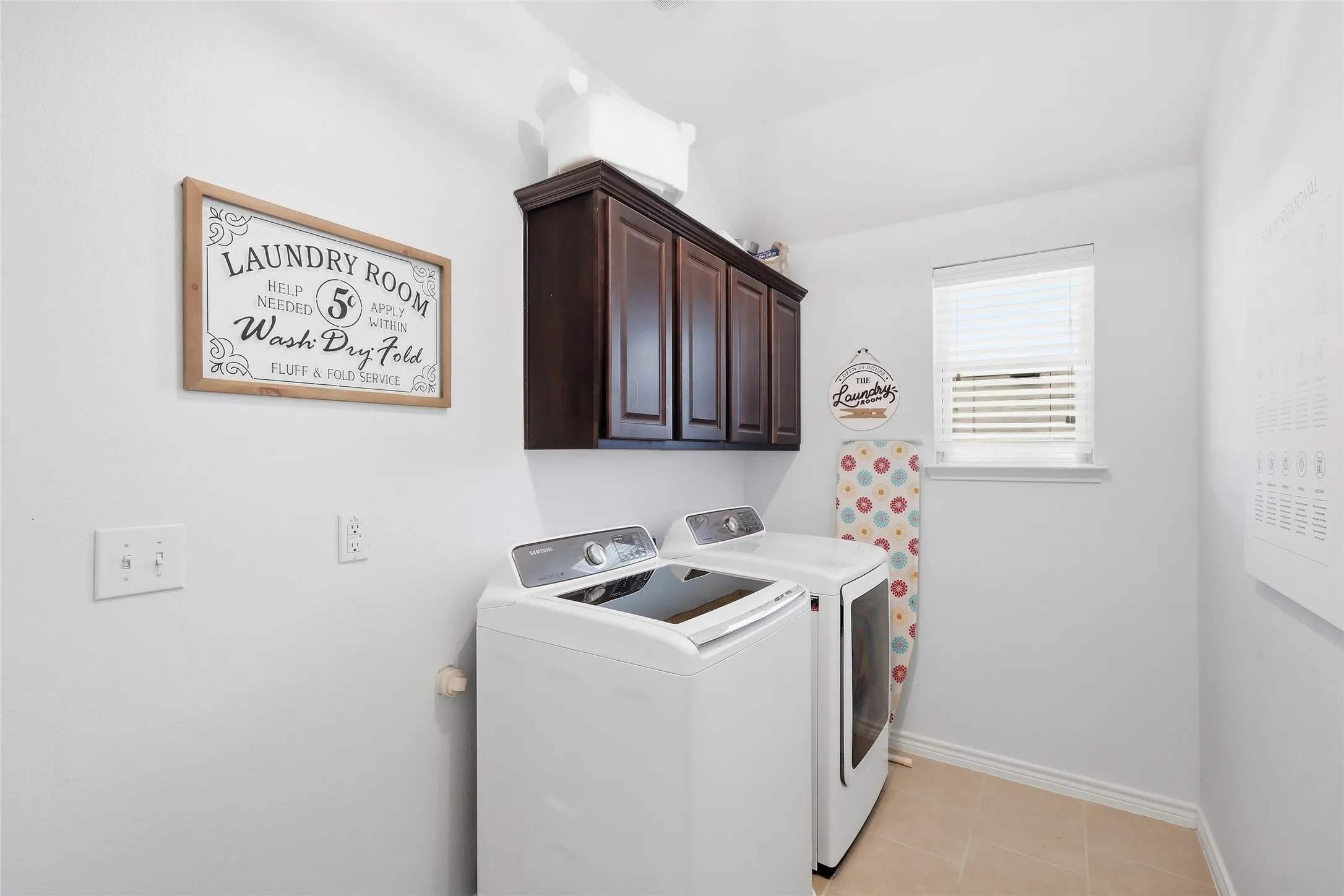 Single Family Residence For Sale in Denton County , 11305 Gibbons Creek Drive, Frisco, Texas 75036, 4 Bedroom, 4 Bathroom, 2 Garage spaces, 3,158 Sqft, built in 2015, mls#21393488, Real Estate Agent in Frisco, Homes For Sale in Denton county, Homes For Sale in Frisco, Realtor in Frisco Texas, Real Estate Brokerage Independent Realty Texas, Luminita Cordes Realtor