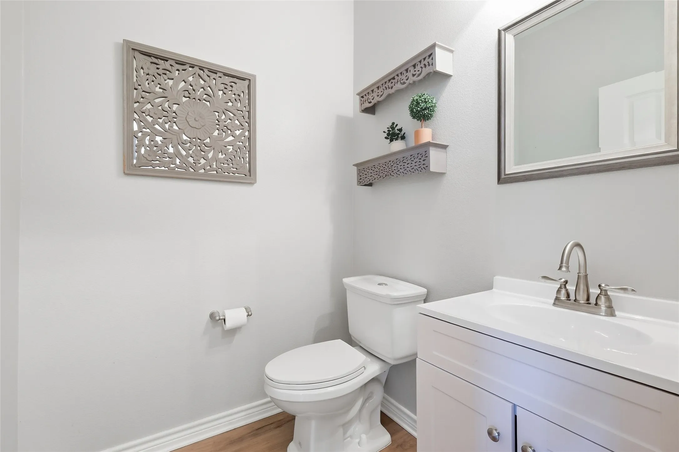 Single Family Residence For Sale in Denton County , 11305 Gibbons Creek Drive, Frisco, Texas 75036, 4 Bedroom, 4 Bathroom, 2 Garage spaces, 3,158 Sqft, built in 2015, mls#21393488, Real Estate Agent in Frisco, Homes For Sale in Denton county, Homes For Sale in Frisco, Realtor in Frisco Texas, Real Estate Brokerage Independent Realty Texas, Luminita Cordes Realtor
