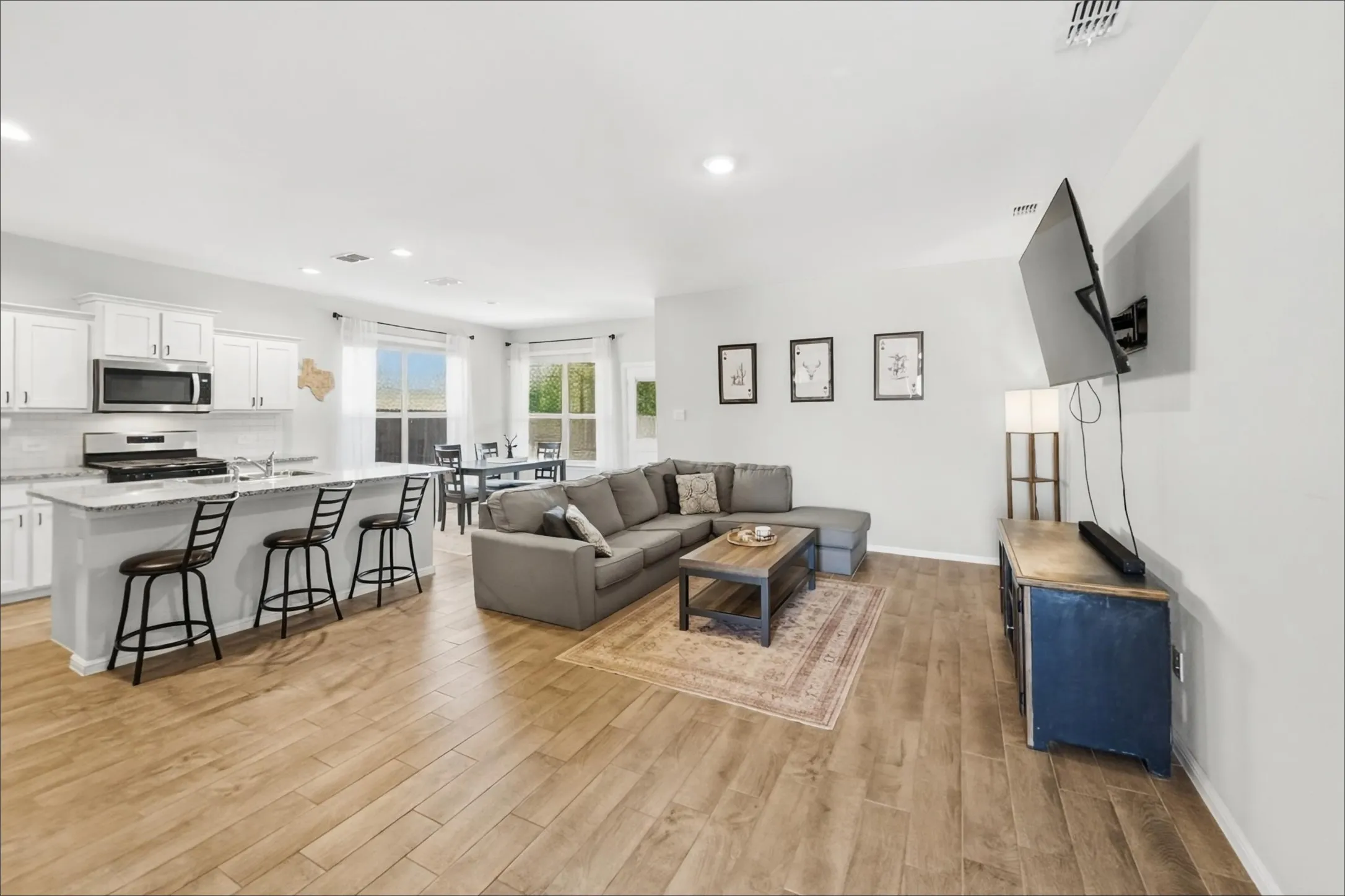 Single Family Residence For Rent in Tarrant County , 8420 Berry Crest Street, Fort Worth, Texas 76179, 4 Bedroom, 2 Bathroom, 2 Garage spaces, 1,776 Sqft, built in 2023, mls#21393765, Real Estate Agent in Fort Worth, Homes For Rent in Tarrant county, Homes For Rent in Fort Worth, Realtor in Fort Worth Texas, Real Estate Brokerage Independent Realty Texas, Luminita Cordes Realtor